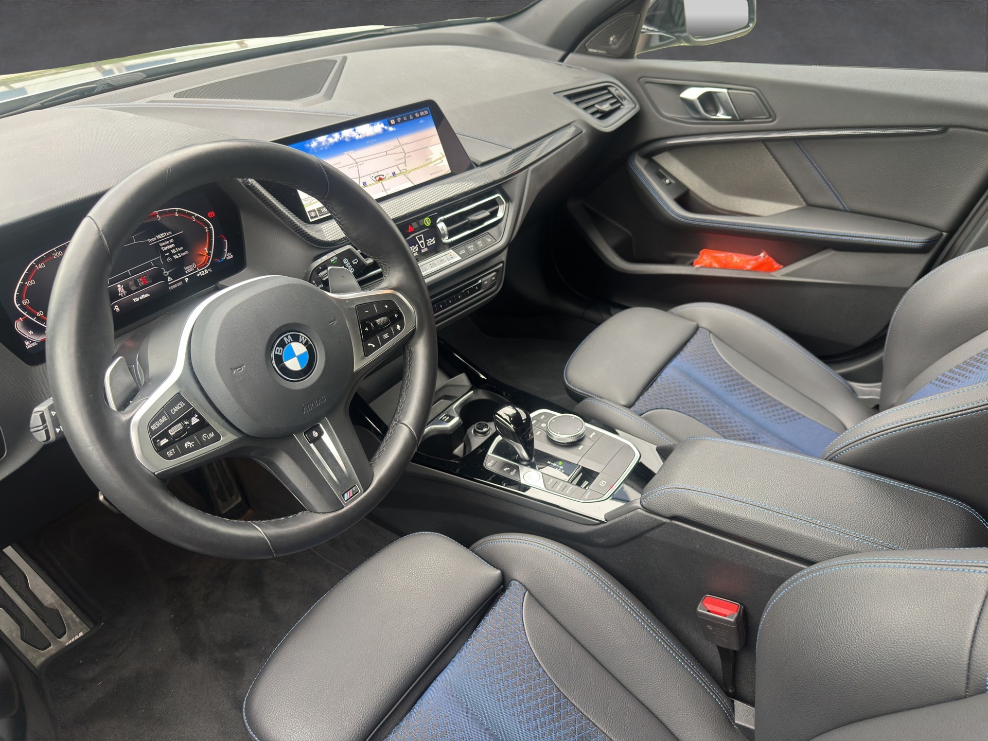 BMW 118d Pure M Sport-image-8