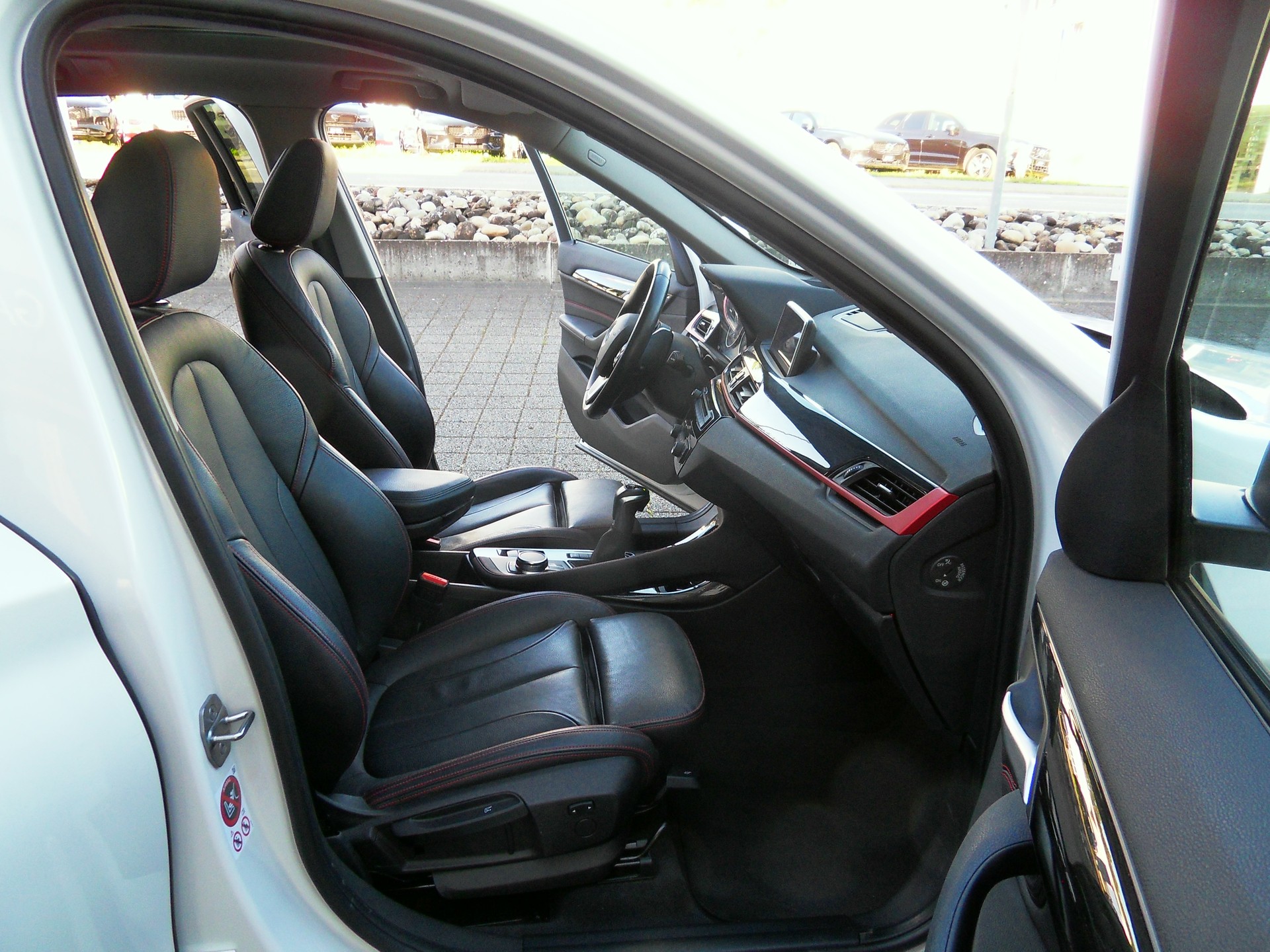 BMW X1 xDrive 20d Sport Line Steptronic-image-11