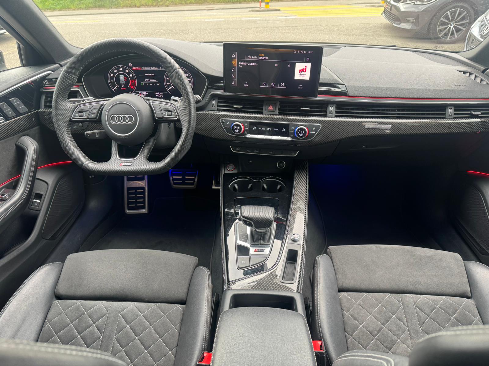 AUDI RS4 Avant quattro tiptronic-image-18