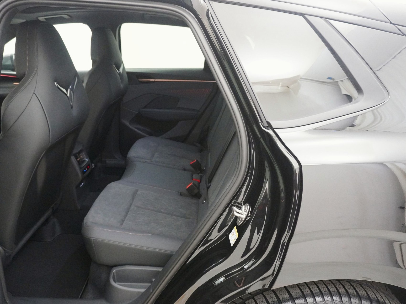 CUPRA Terramar 2.0 TSI VZ 4Drive DSG-image-14