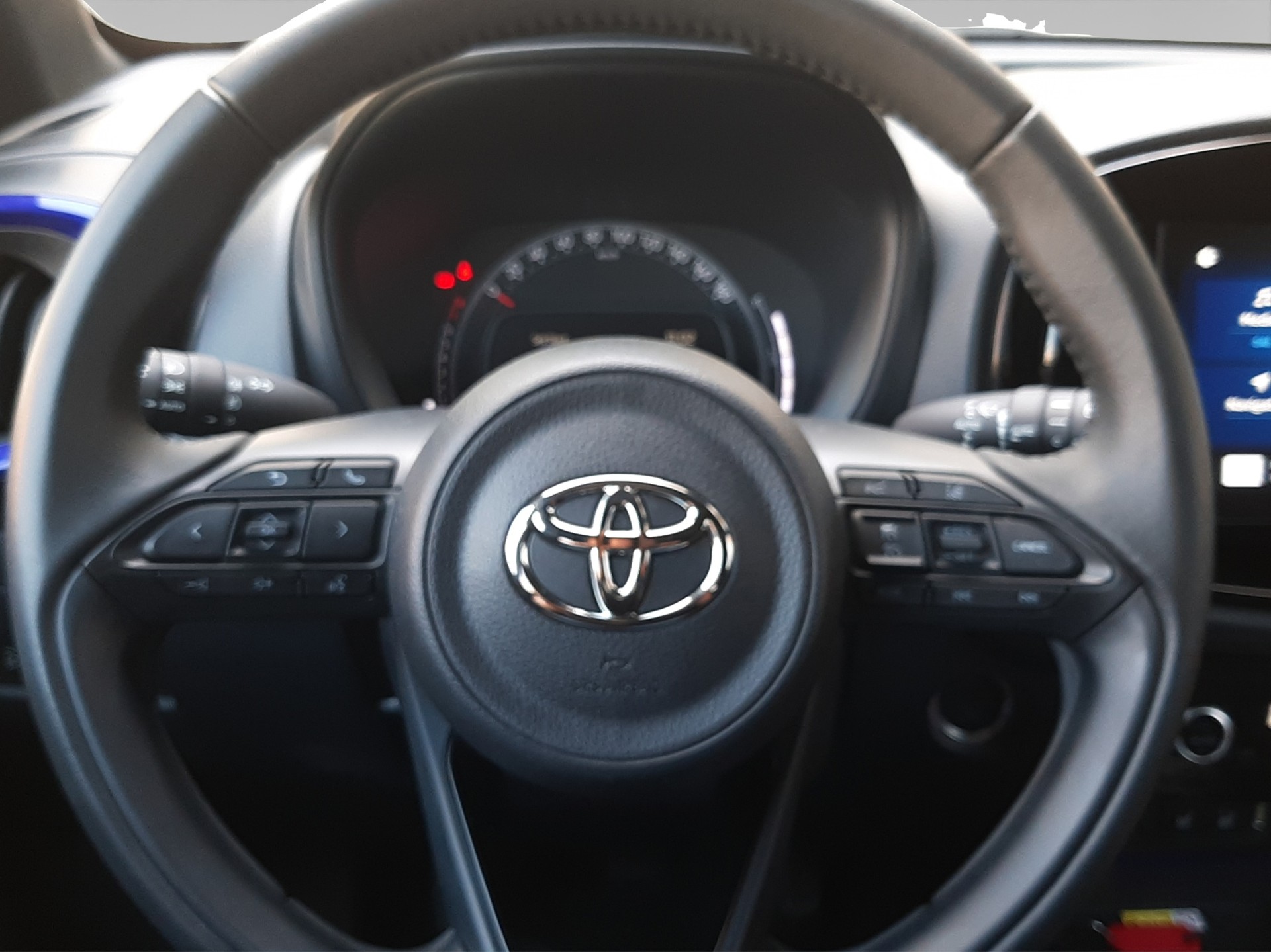 TOYOTA Aygo X 1.0 VVT-i Trend-image-10