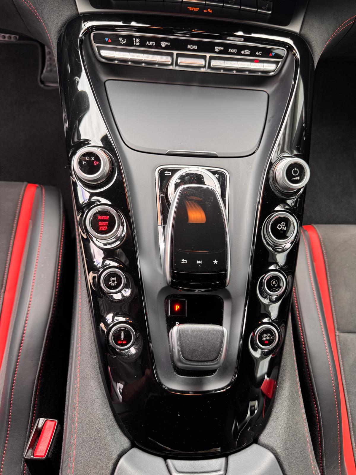 MERCEDES-BENZ AMG GT Roadster Speedshift DCT-image-13