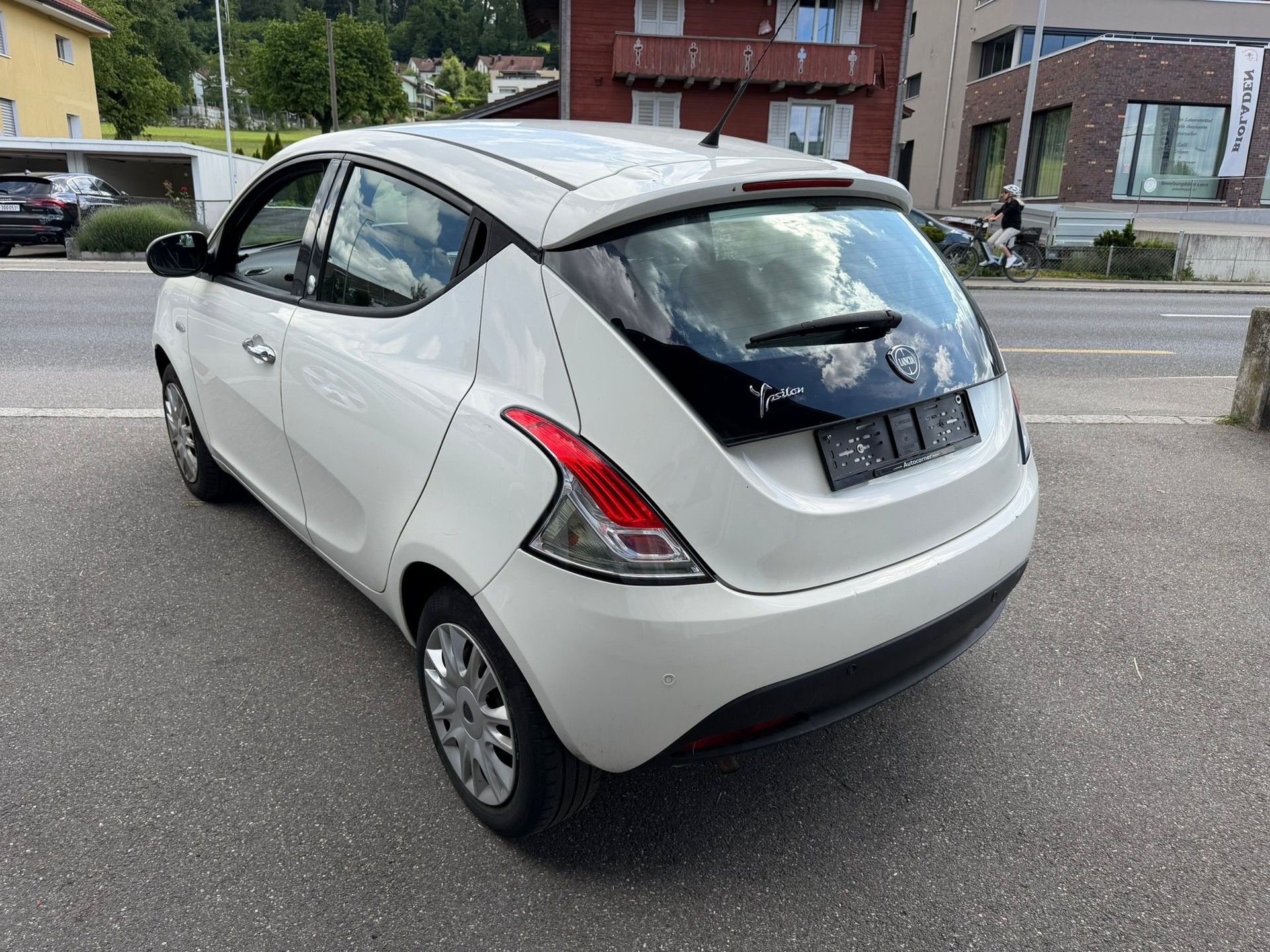 LANCIA Ypsilon 1.2 Gold-image-6
