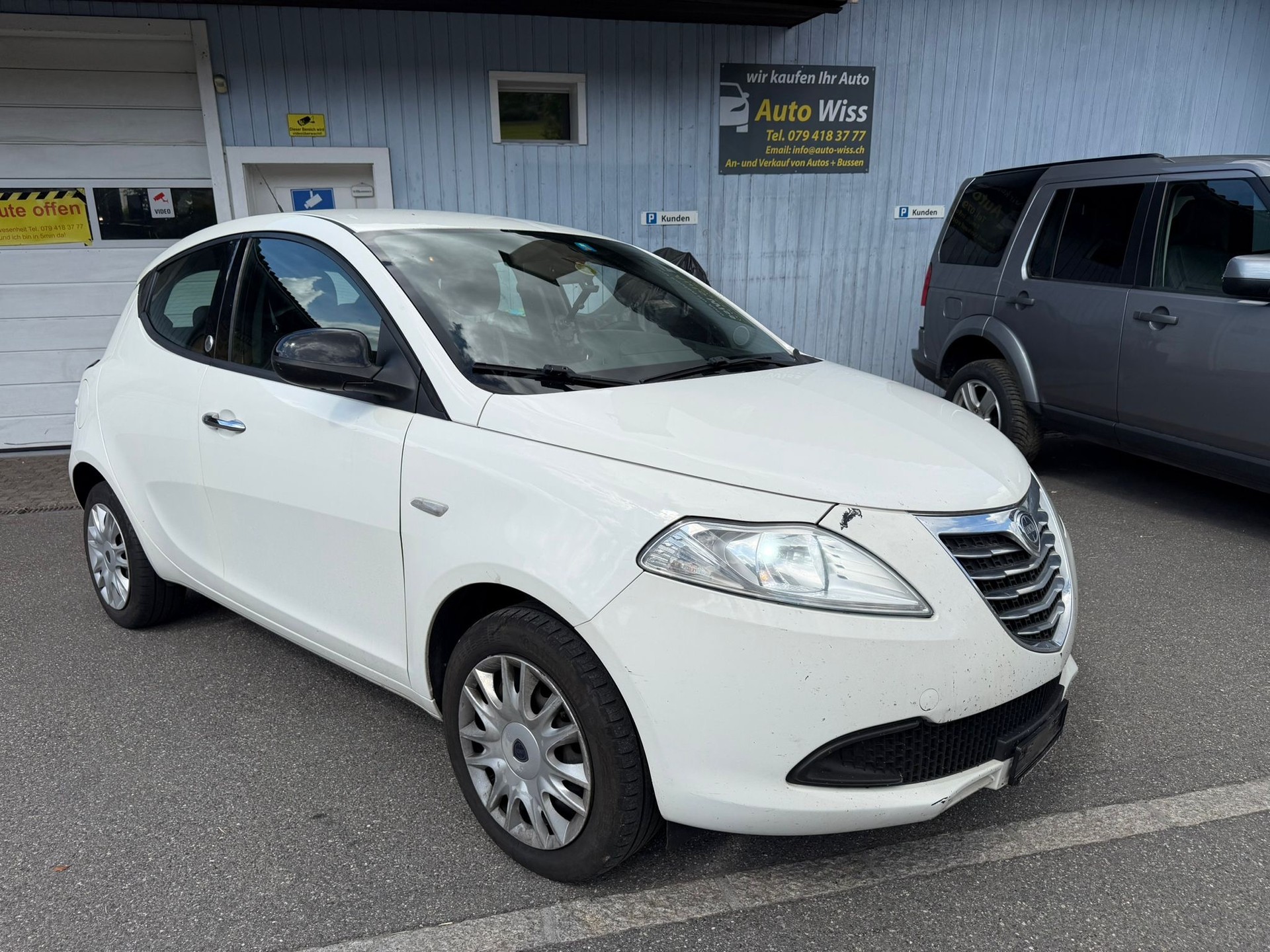 LANCIA Ypsilon 1.2 Gold-showroom-element-3