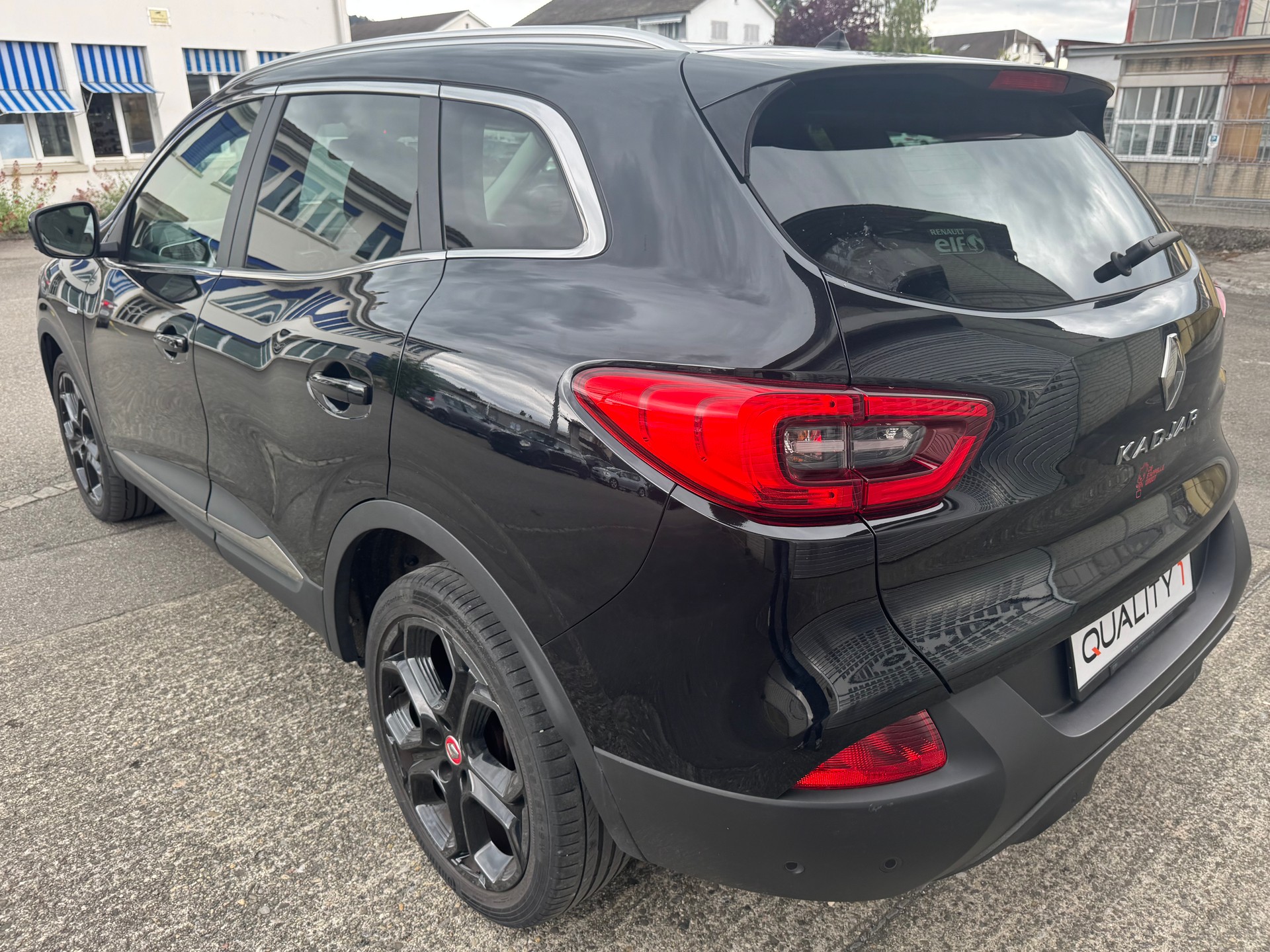 RENAULT Kadjar 1.2 16V Turbo Swiss Edition EDC-image-6