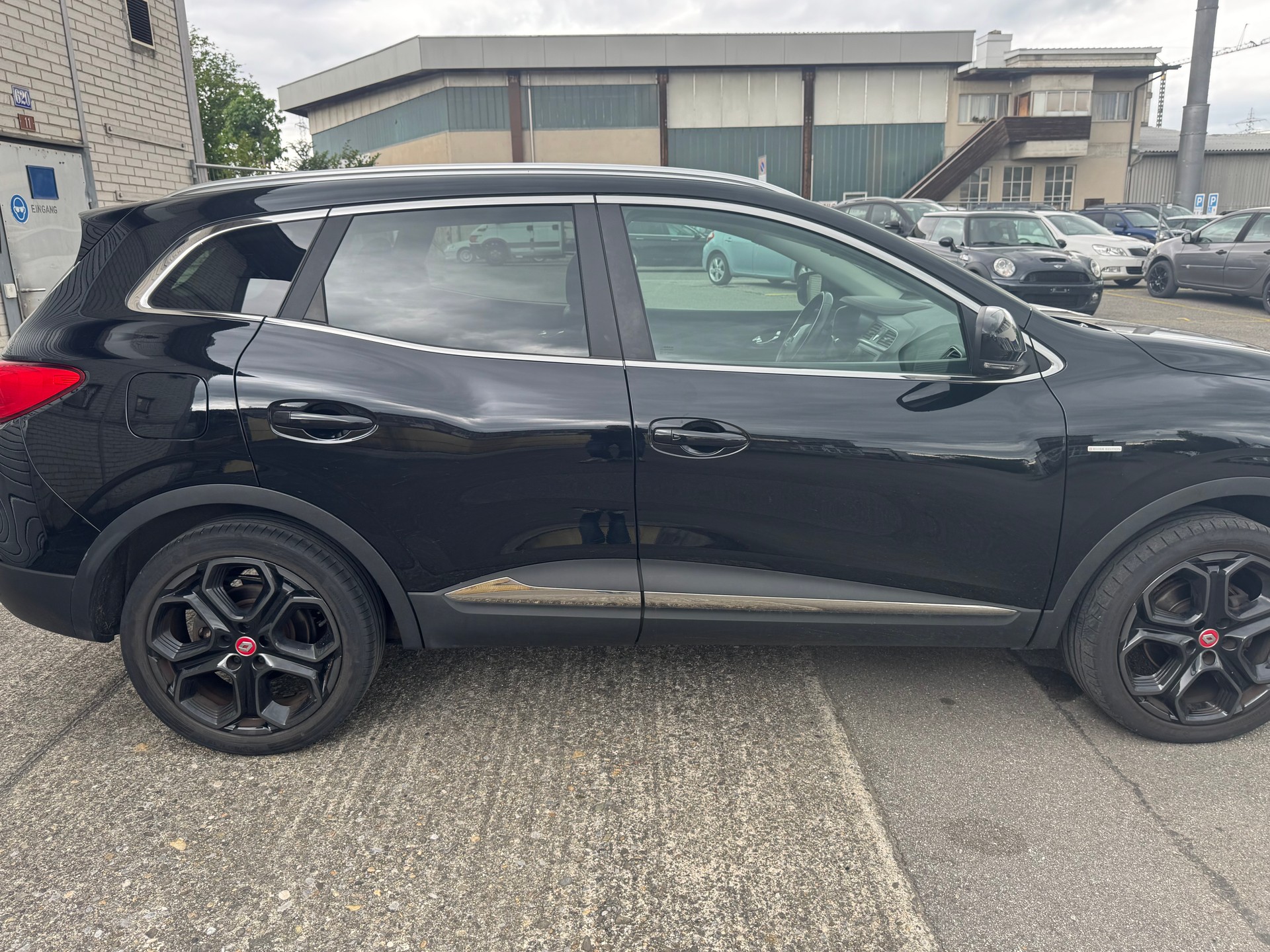 RENAULT Kadjar 1.2 16V Turbo Swiss Edition EDC-image-3