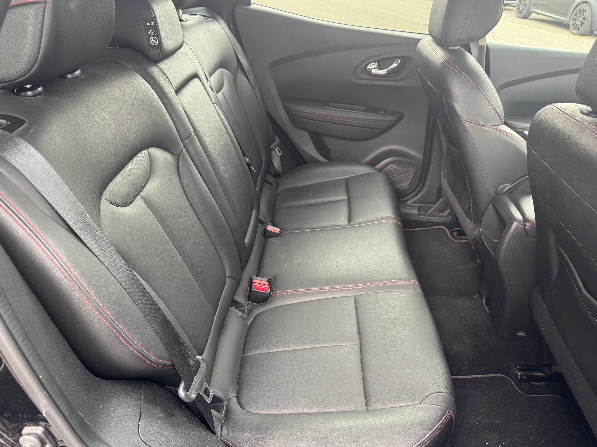RENAULT Kadjar 1.2 16V Turbo Swiss Edition EDC-image-11