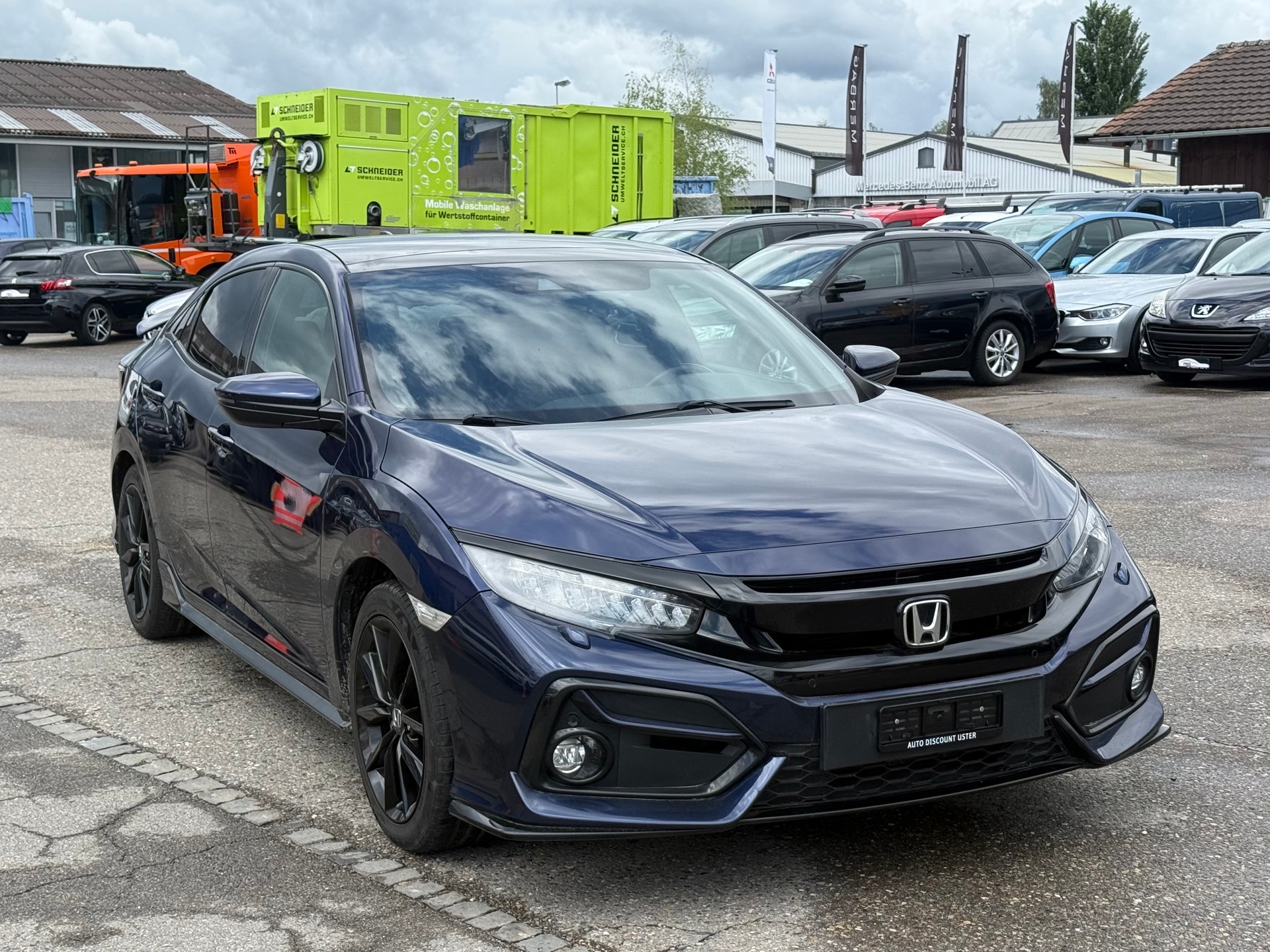 HONDA Civic 1.0 VTEC Executive Premium CVT-image-2