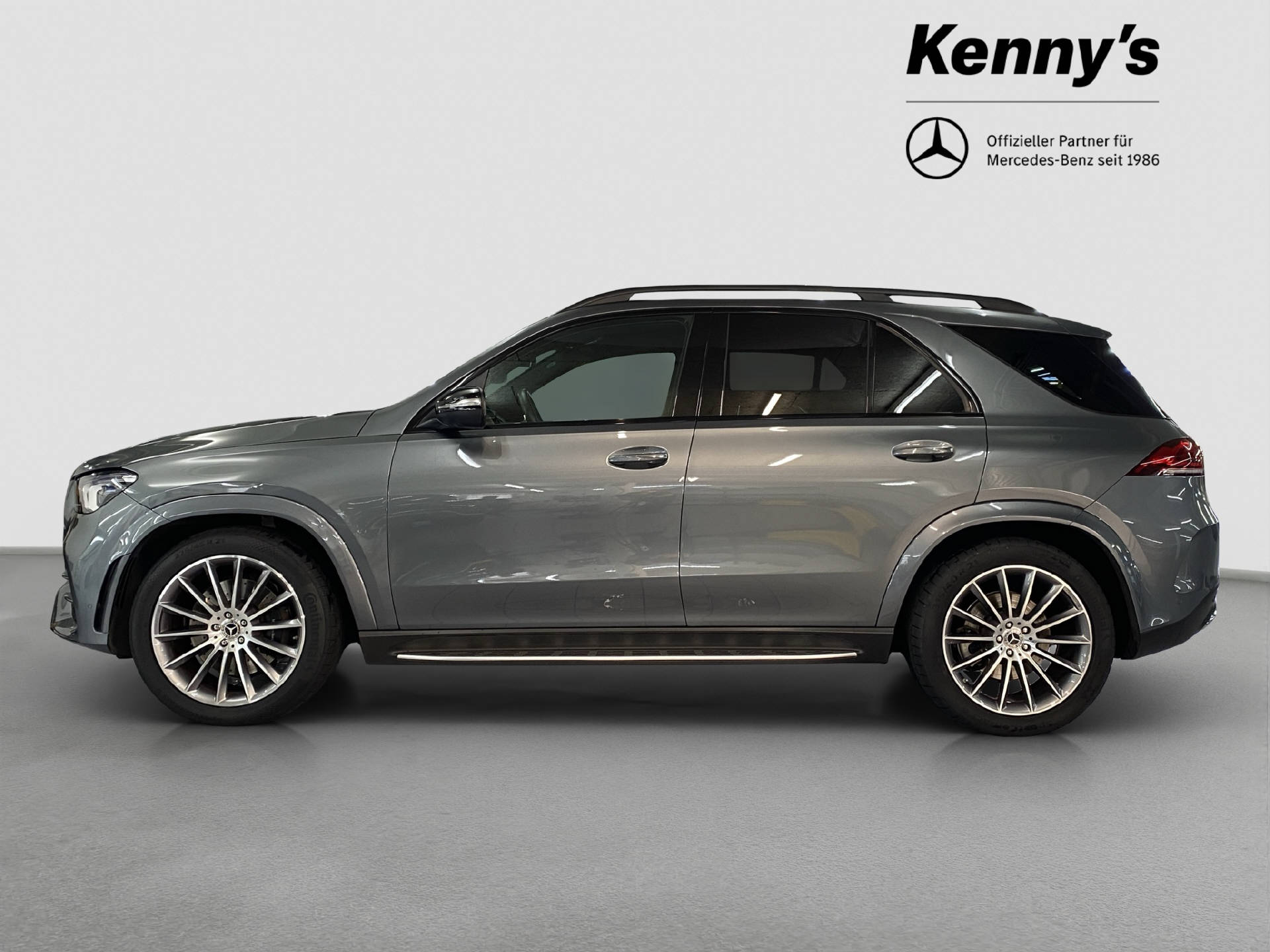 MERCEDES-BENZ GLE 400 d AMG Line 4MATIC-showroom-element-2