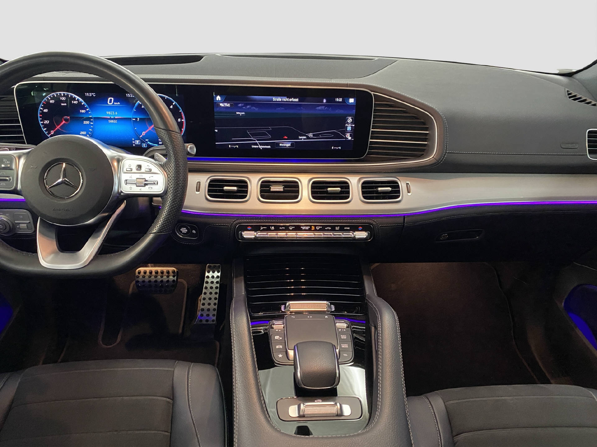 MERCEDES-BENZ GLE 400 d AMG Line 4MATIC-image-9