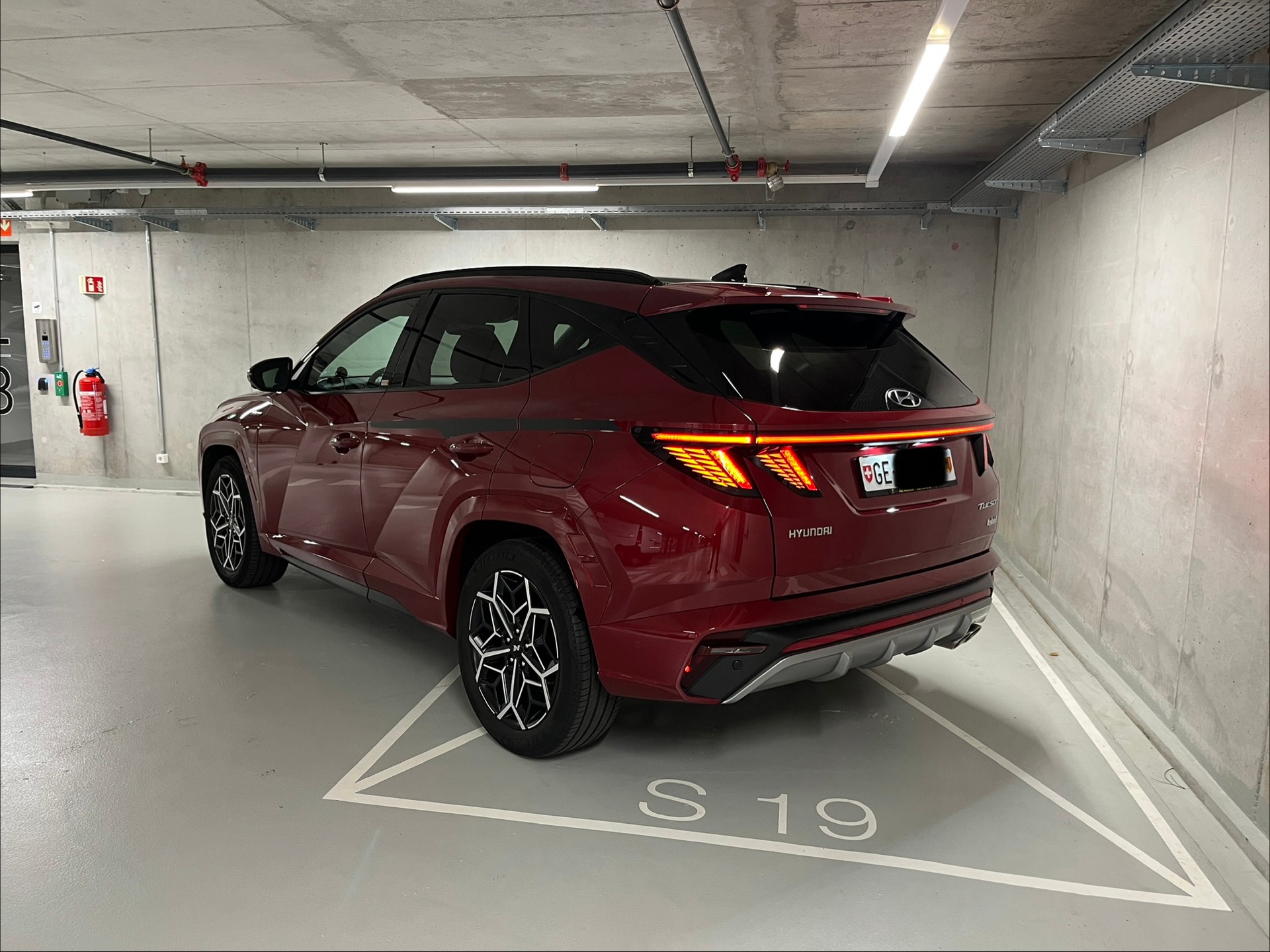 HYUNDAI Tucson 1.6 TGDI HEV N Line LUX pack 4WD-showroom-element-2