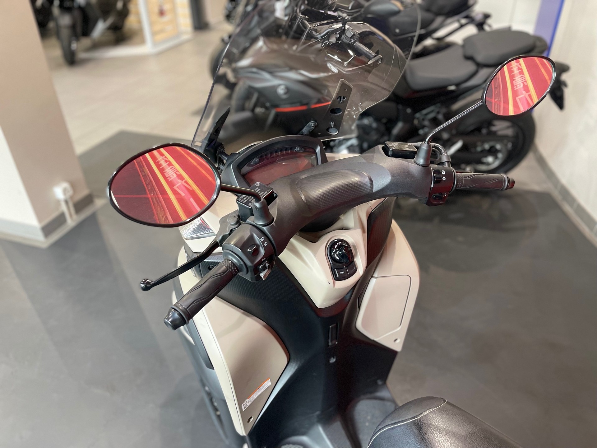 YAMAHA Tricity MW 125 ABS-image-6