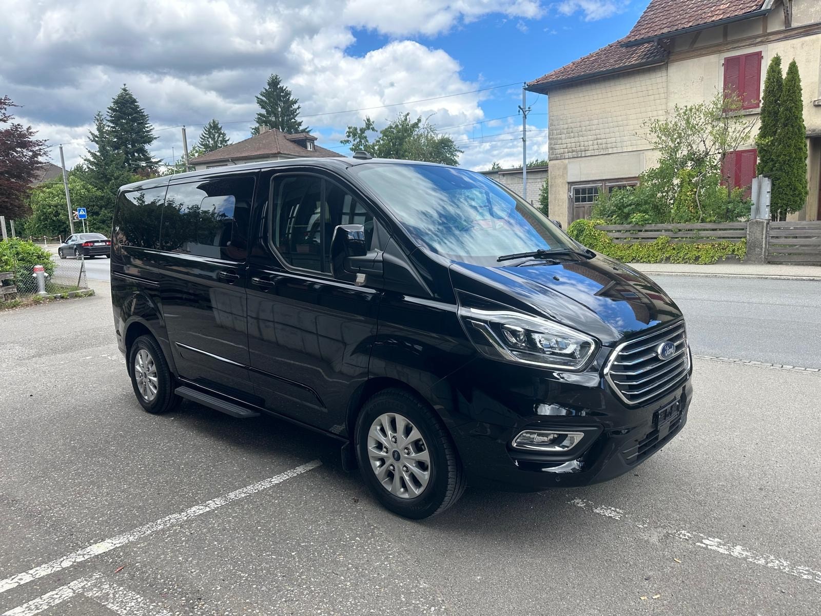 FORD Tourneo Custom 320 L1H1 Titanium PHEV