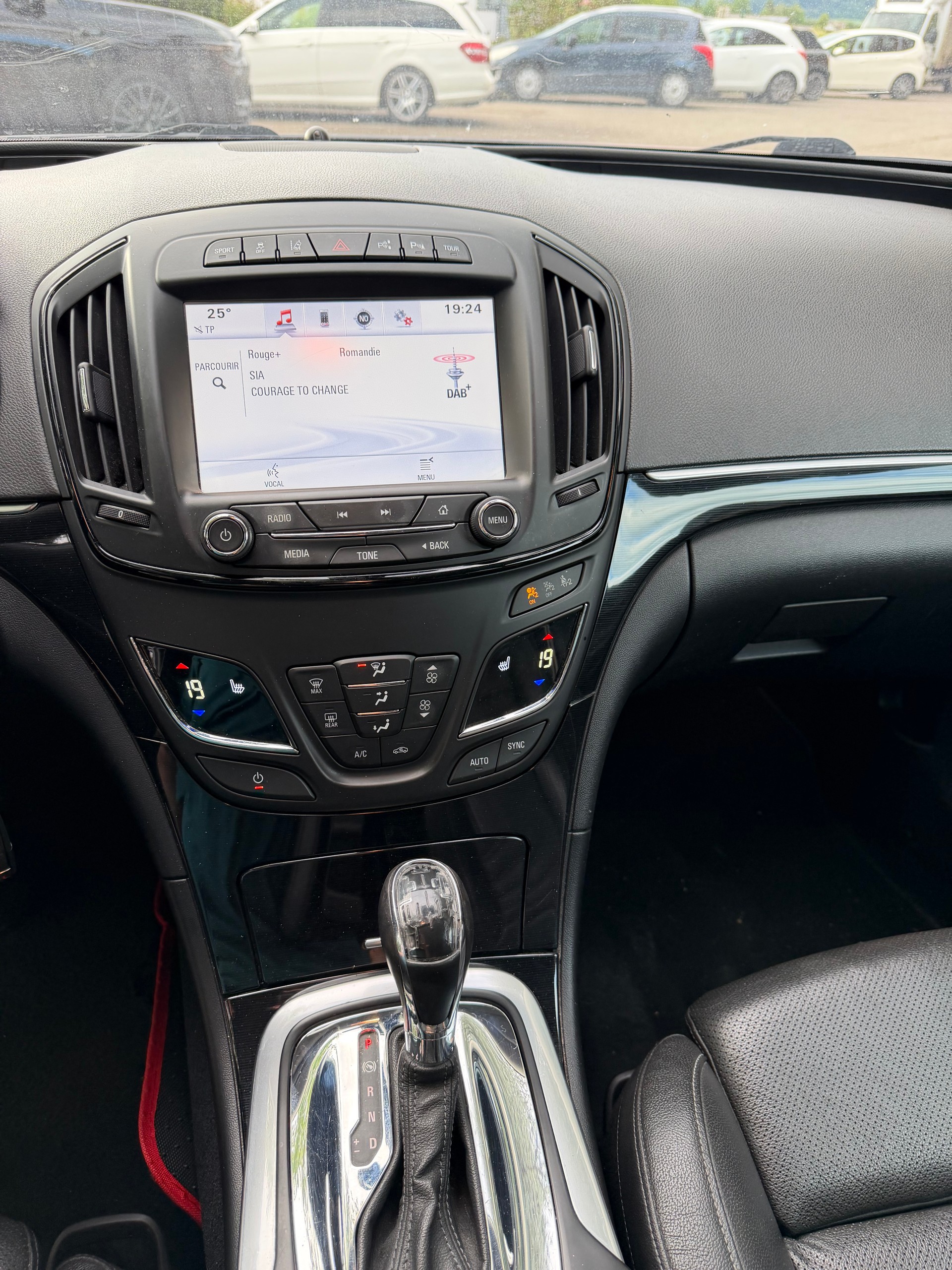 OPEL Insignia ST 2.0 CDTI Sport 4WD Aut.-image-9