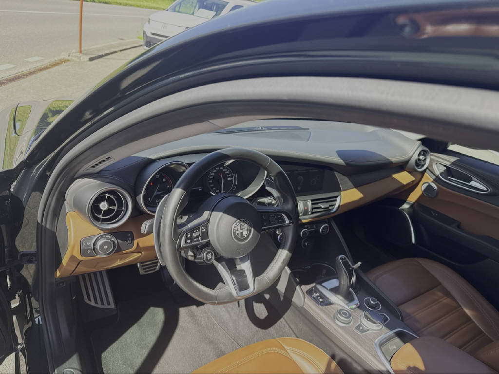 ALFA ROMEO Giulia 2.0 TI-image-6