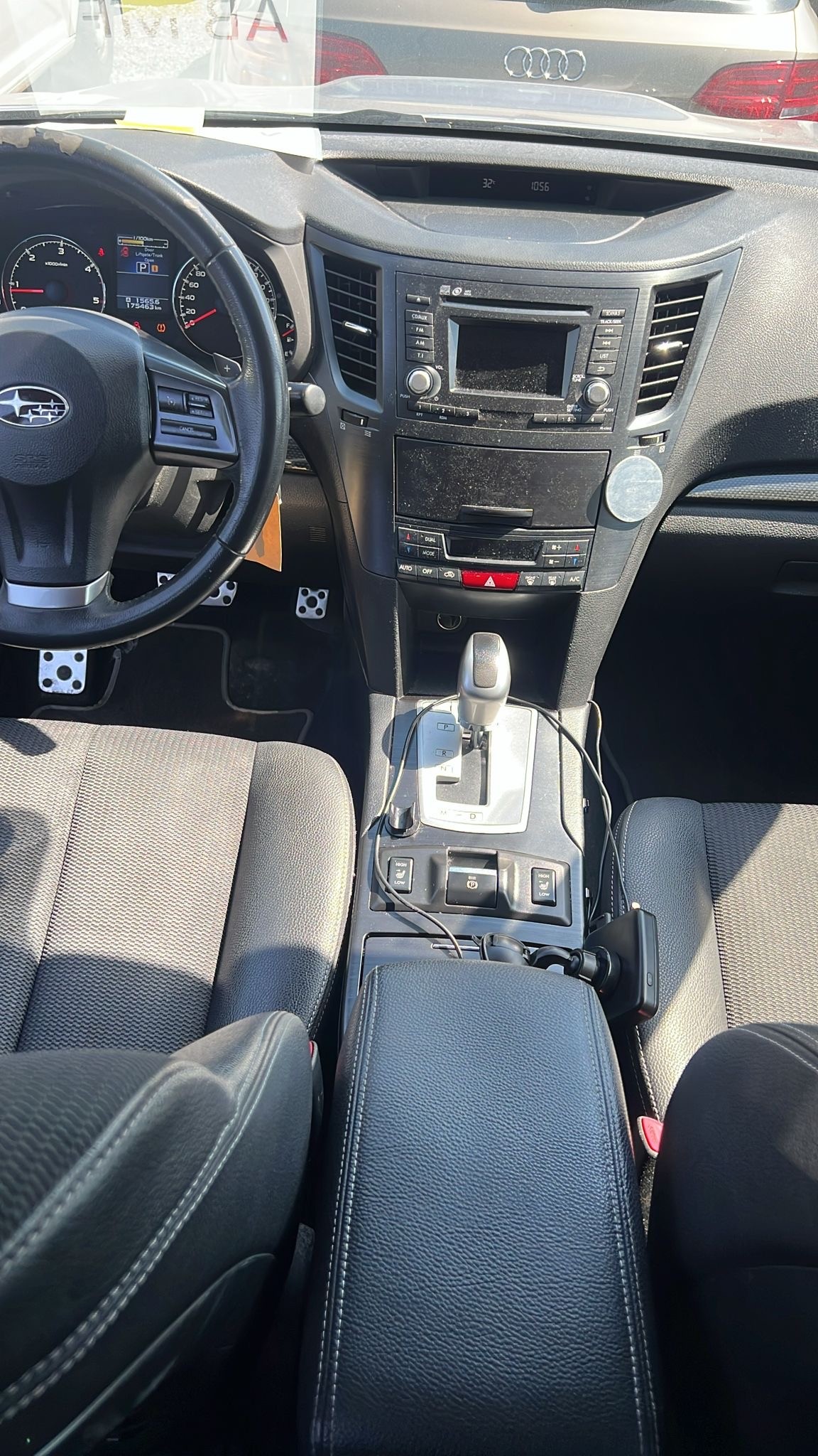 SUBARU Outback 2.0D Limited Classic AWD Lineartronic **FRISCH MFK/SERVICE**-image-4