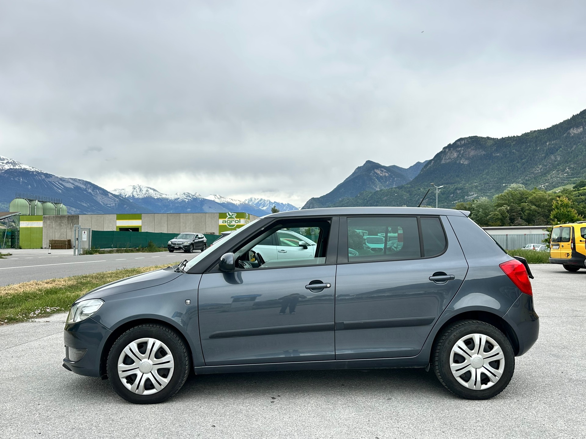 SKODA Fabia 1.2 TSI Elegance DSG-image-4