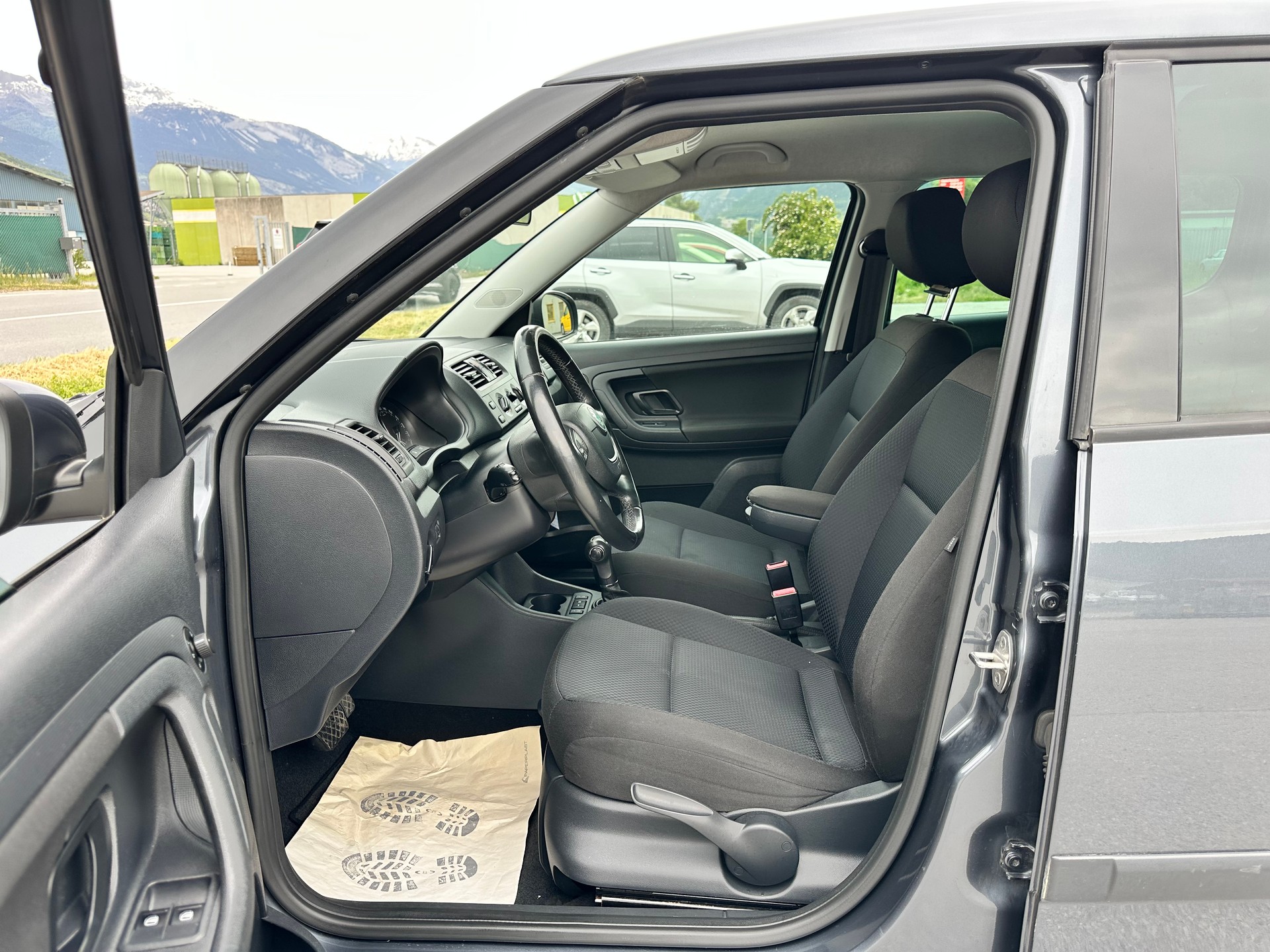 SKODA Fabia 1.2 TSI Elegance DSG-image-8