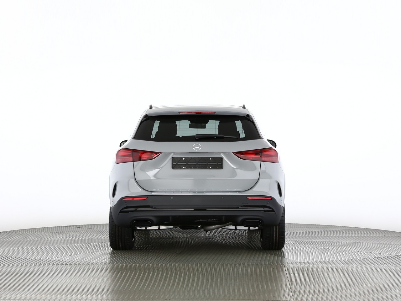 MERCEDES-BENZ GLA 220d 4Matic 8G-DCTSwiss Star-showroom-element-3