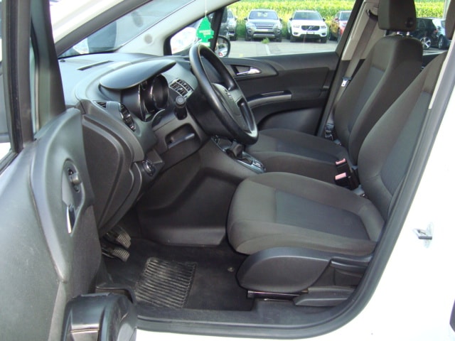 OPEL Meriva 1.4 Turbo Enjoy-image-7