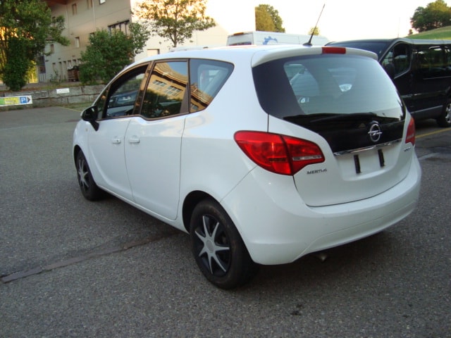 OPEL Meriva 1.4 Turbo Enjoy-image-5
