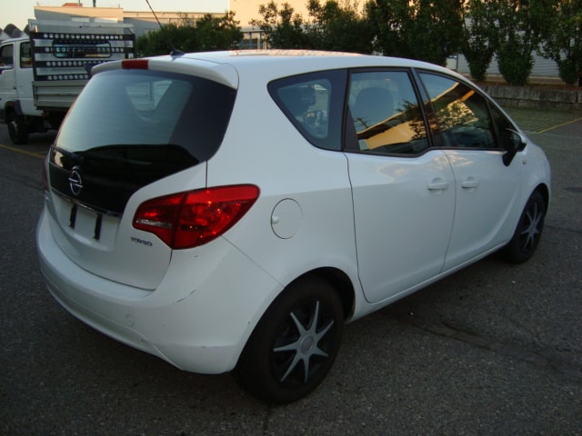 OPEL Meriva 1.4 Turbo Enjoy-image-4