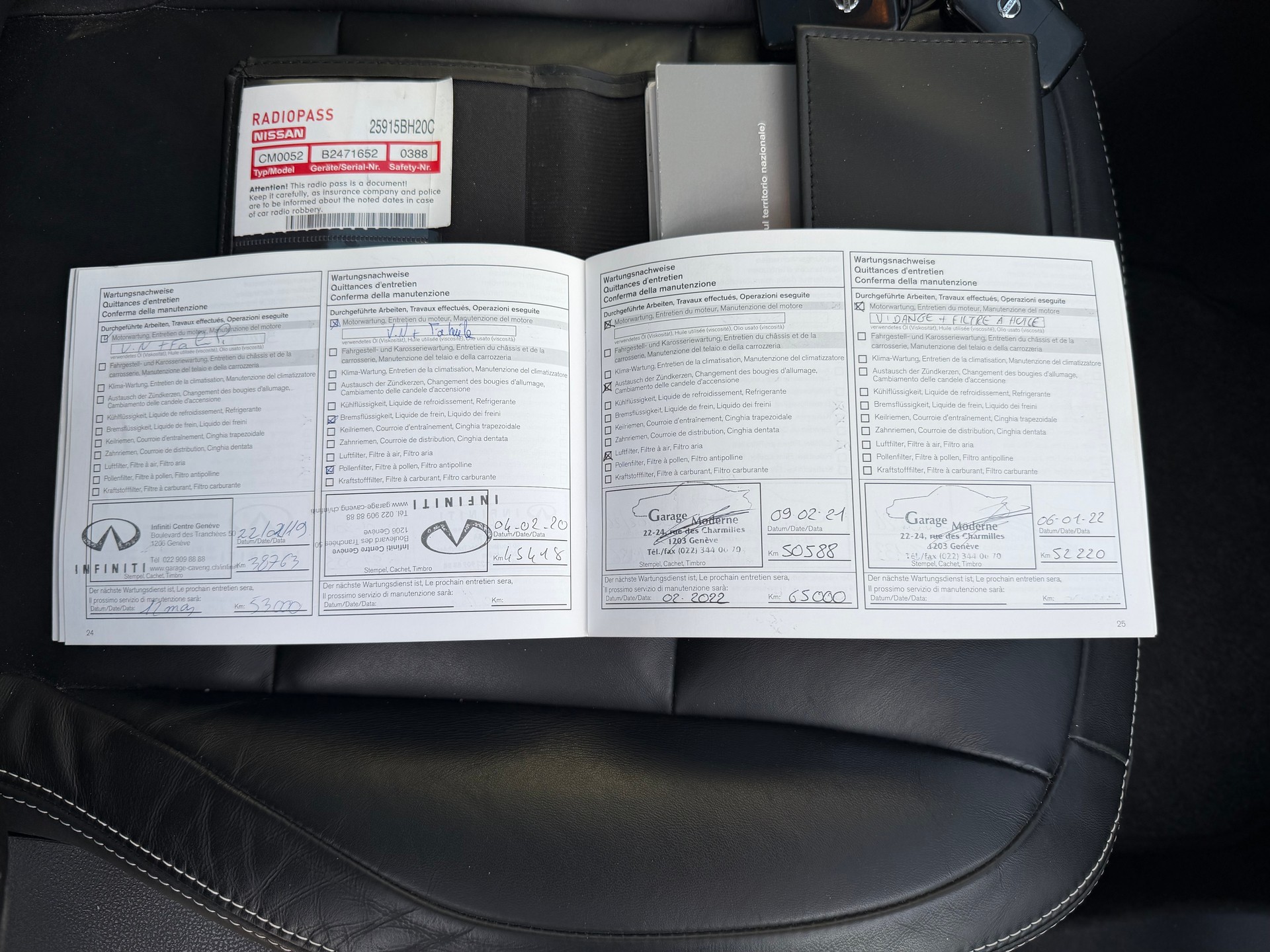 NISSAN Qashqai 2.0 4WD i-Way-image-40