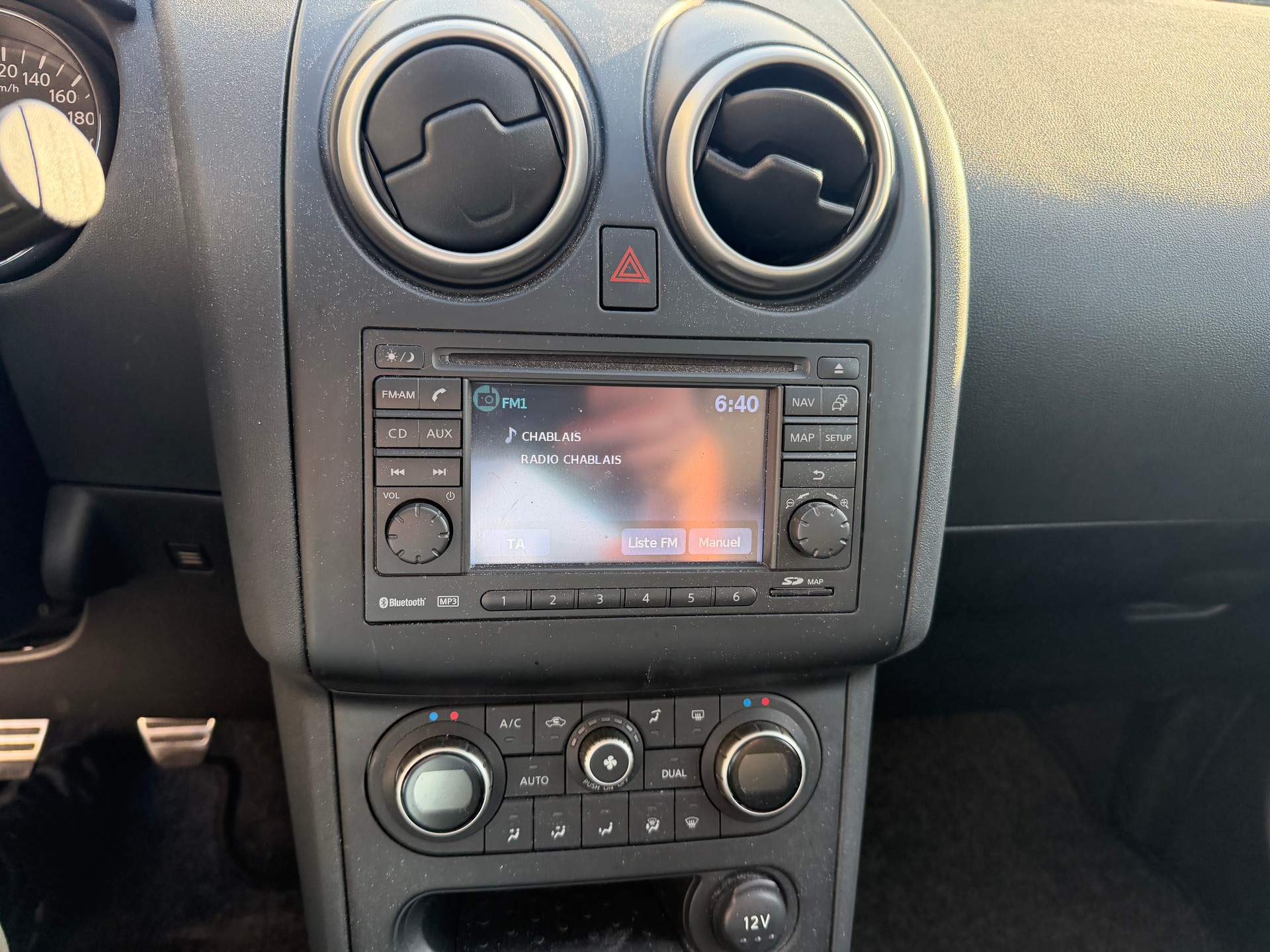 NISSAN Qashqai 2.0 4WD i-Way-image-19