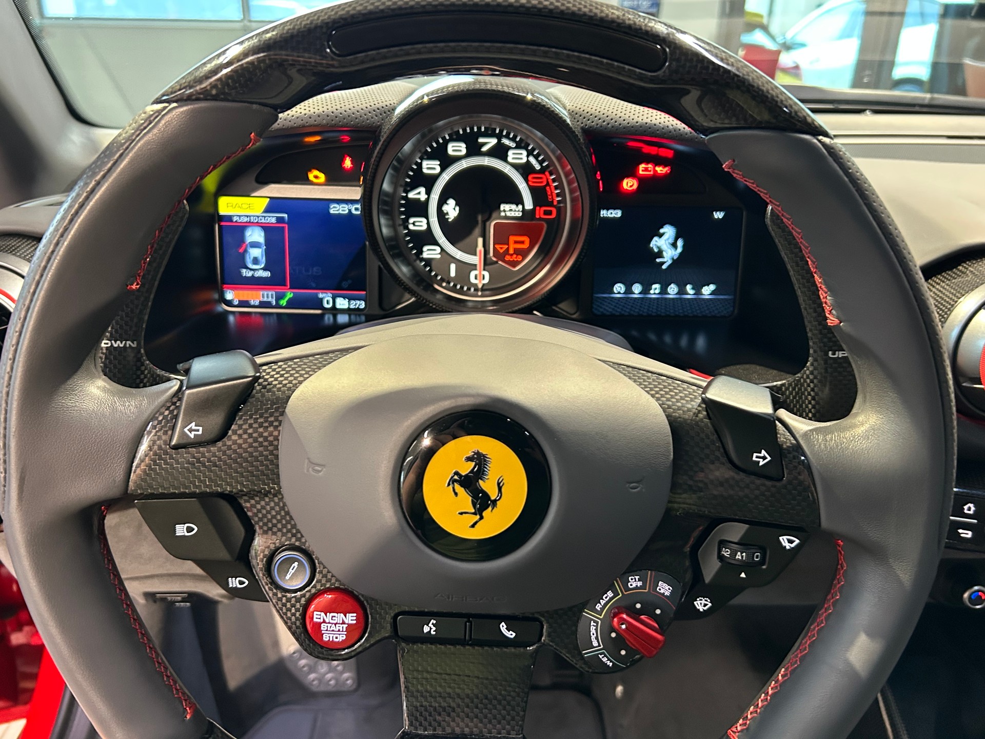 FERRARI 812 Superfast-image-19