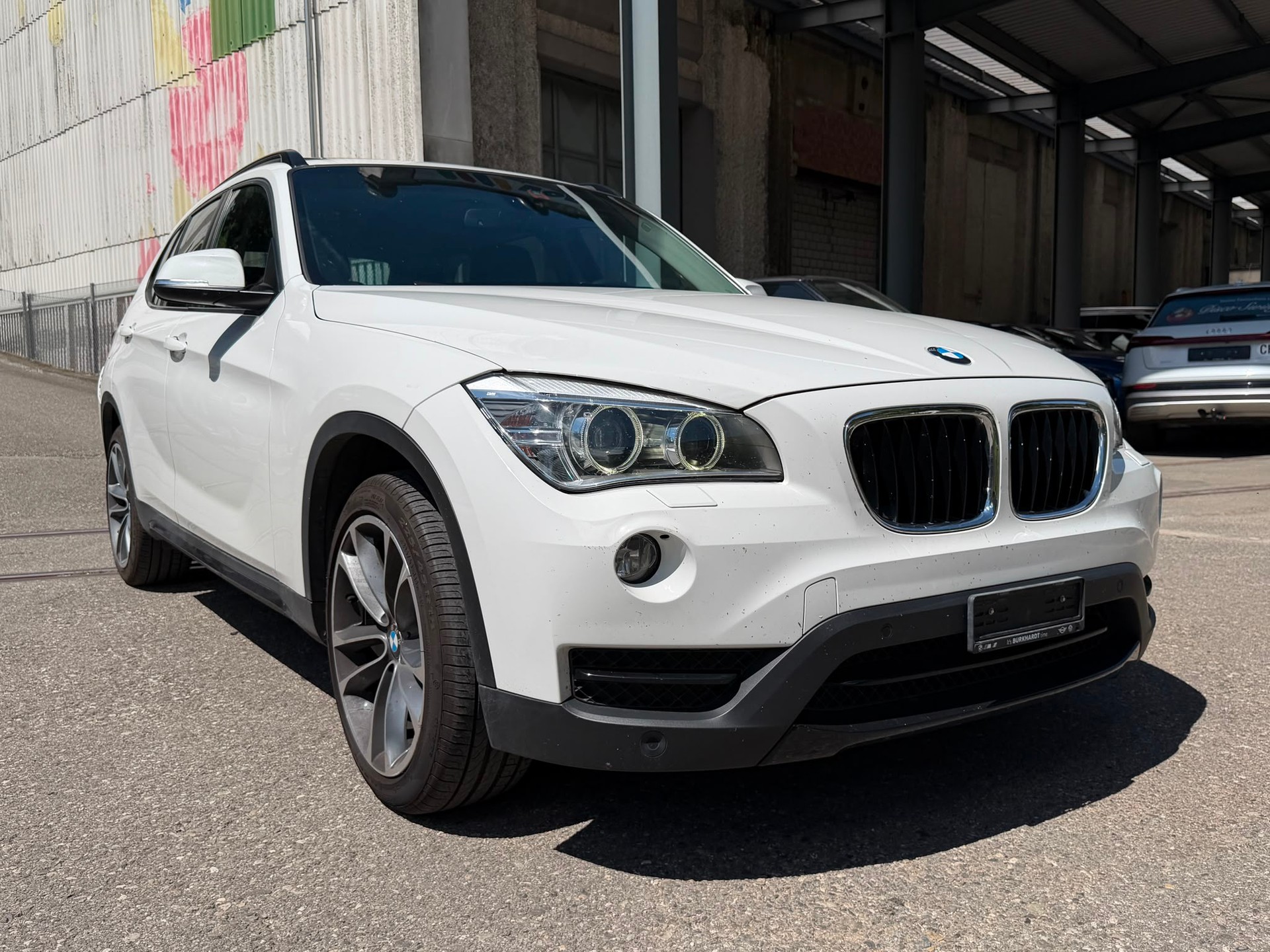BMW X1 xDrive 20d Steptronic-showroom-element-1