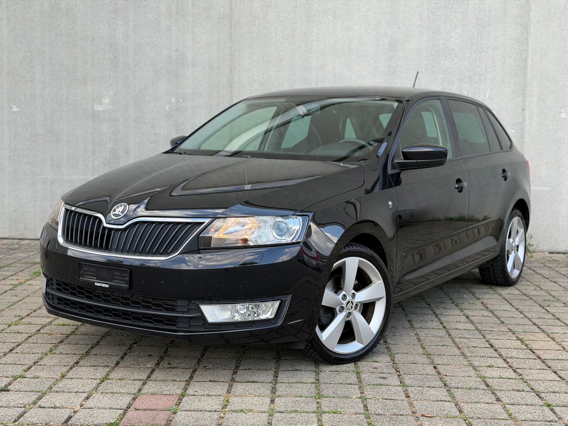 SKODA Rapid Spaceback 1.4 TSI Ambition DSG-showroom-element-1