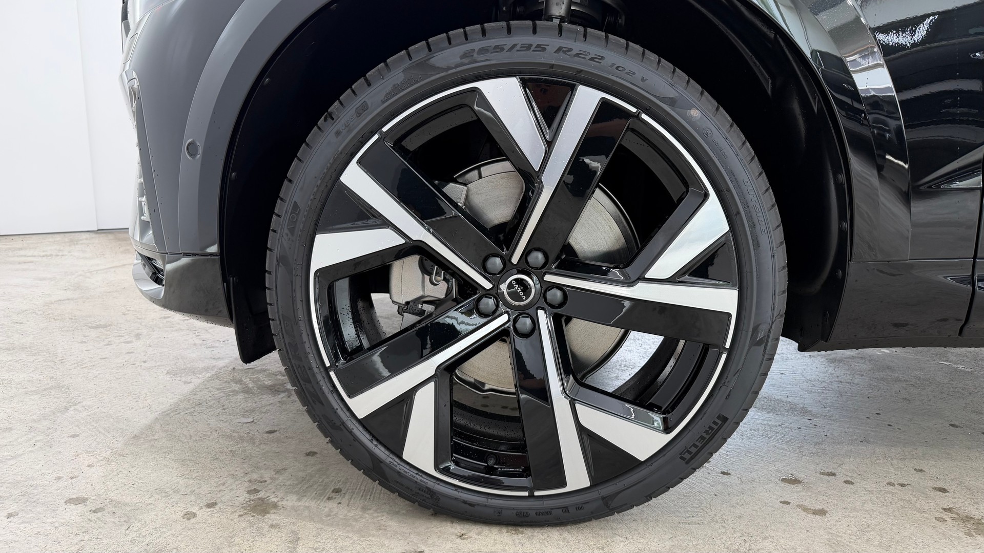 VOLVO XC60 2.0 T8 TE Black Edition e-image-7