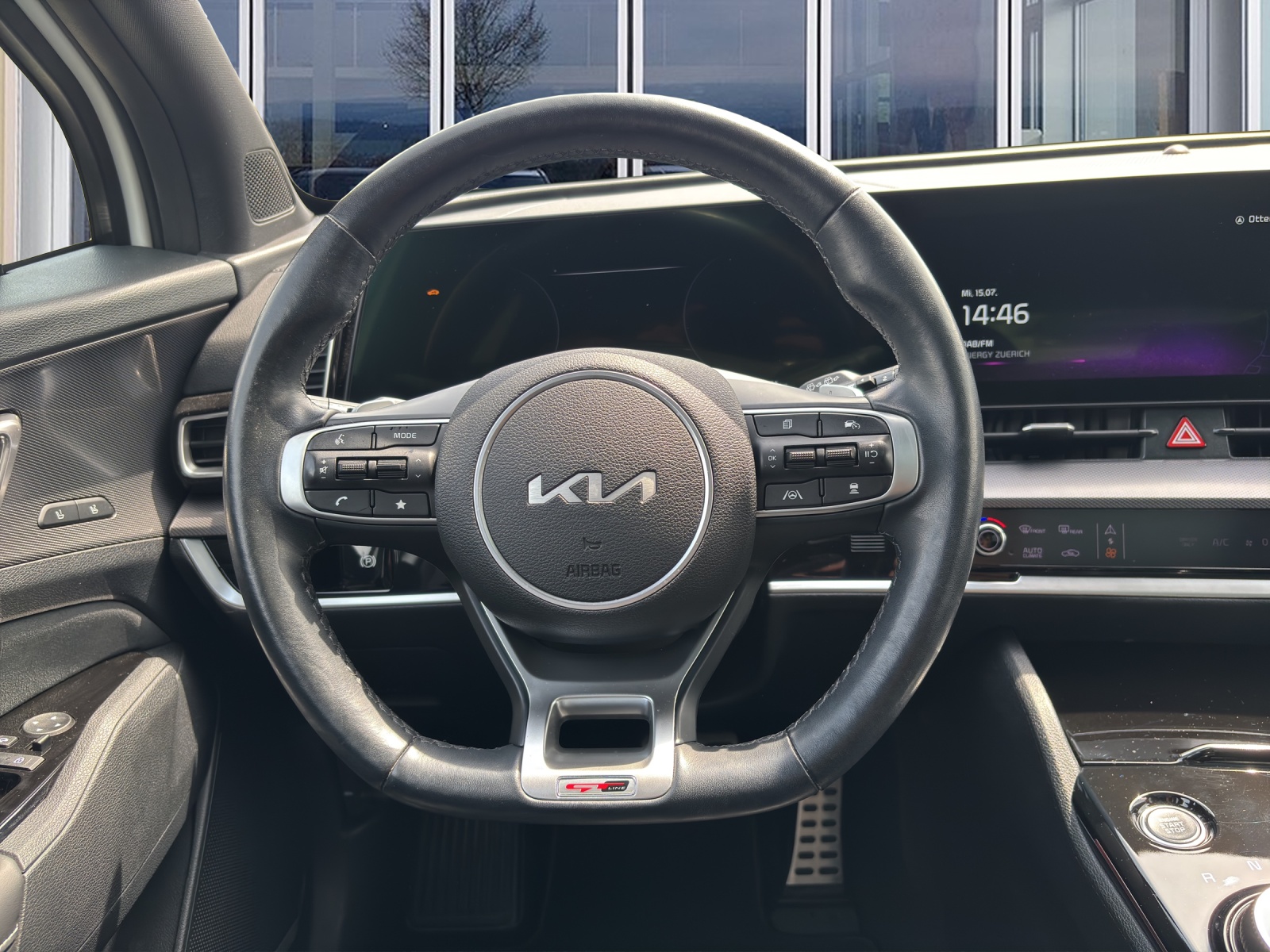 KIA Sportage 1.6 T-GDi PHEV GT-Line-image-11
