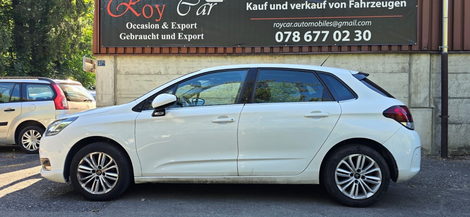 CITROEN C4 1.2 Pure Tech Feel-image-1
