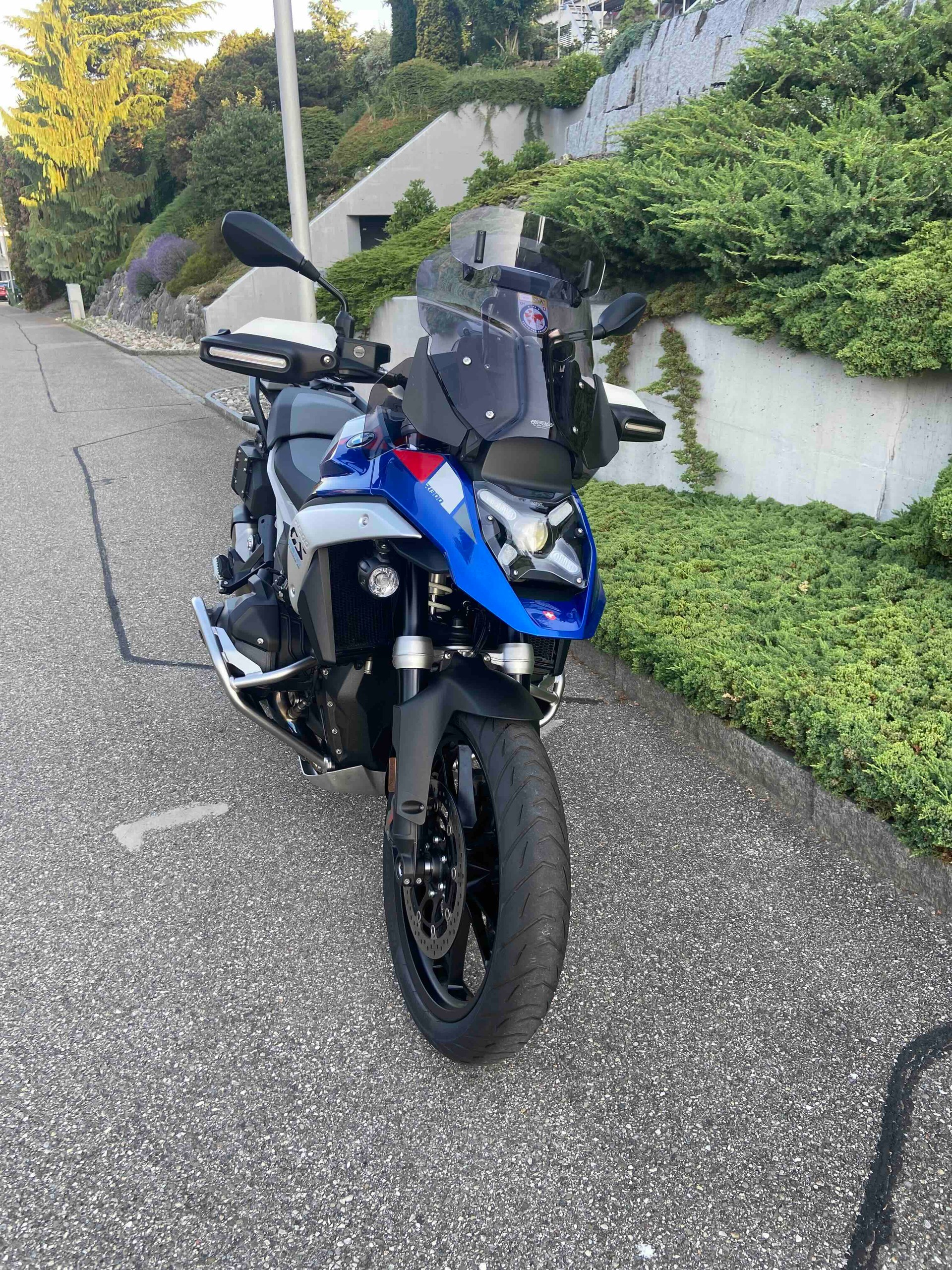 BMW R 1300 GS-image-1