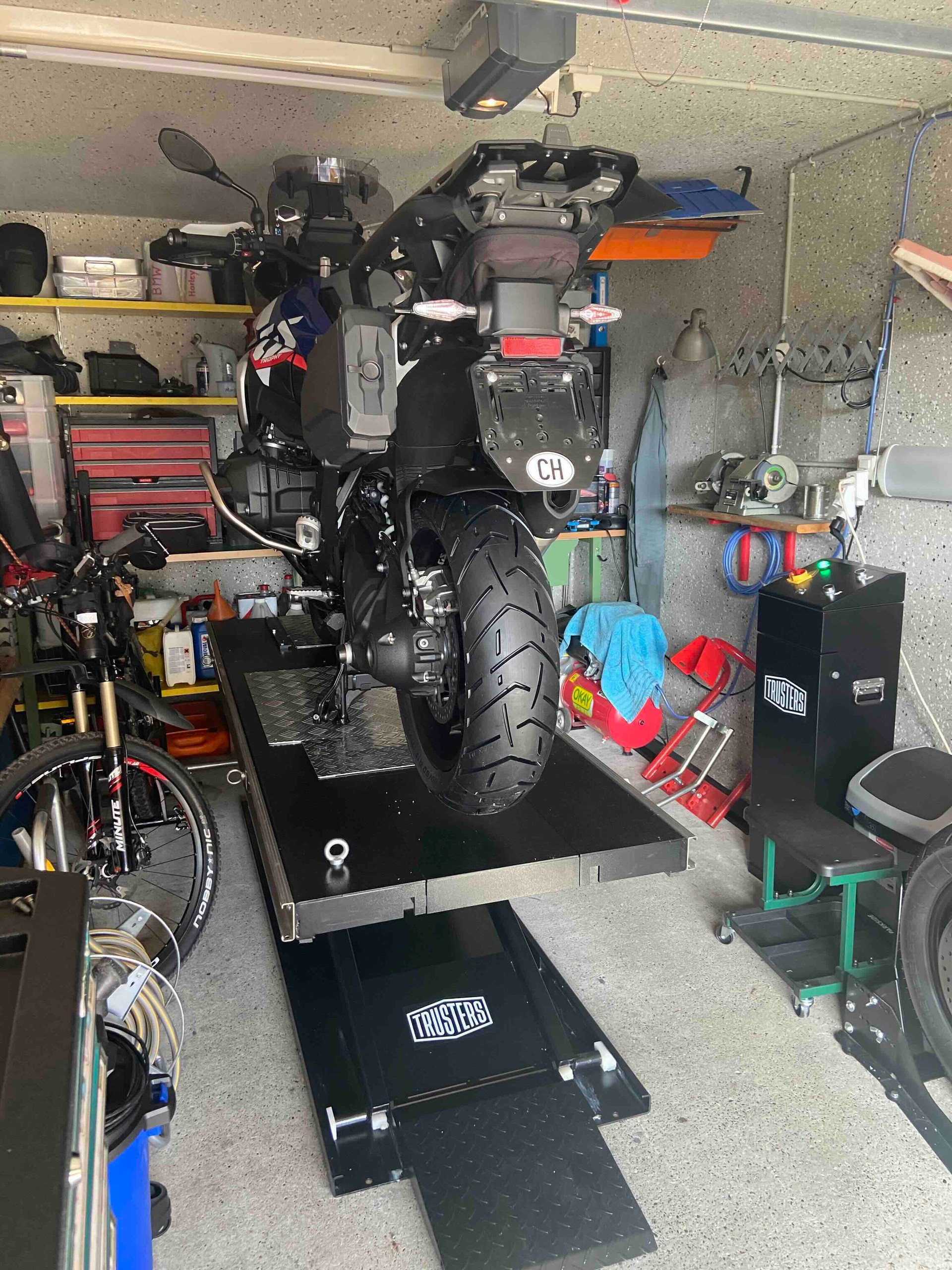 BMW R 1300 GS-image-10