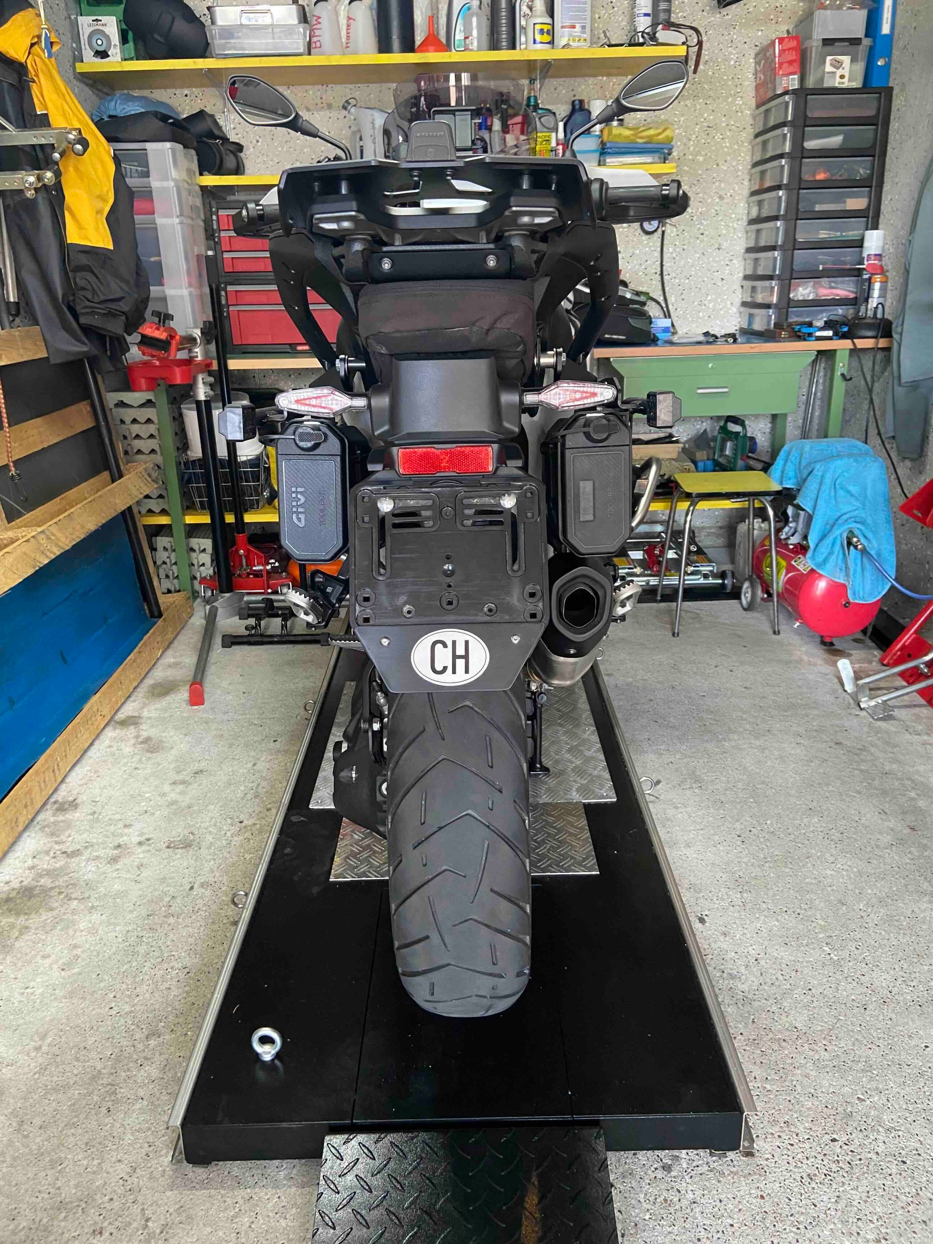 BMW R 1300 GS-image-6