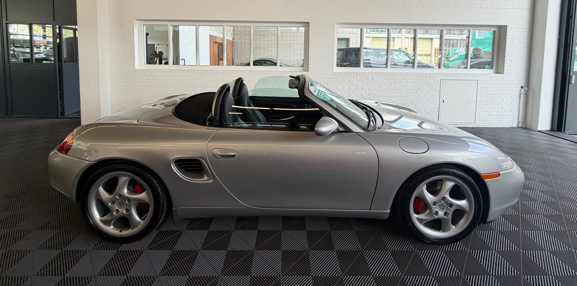 PORSCHE Boxster S 3.2 252 PS ( CH) *AUTOMAT*-showroom-element-2