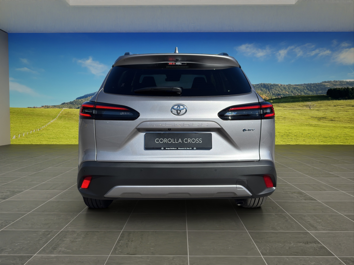 TOYOTA Corolla Cross 2.0 HSD Premium AWD-i-showroom-element-3