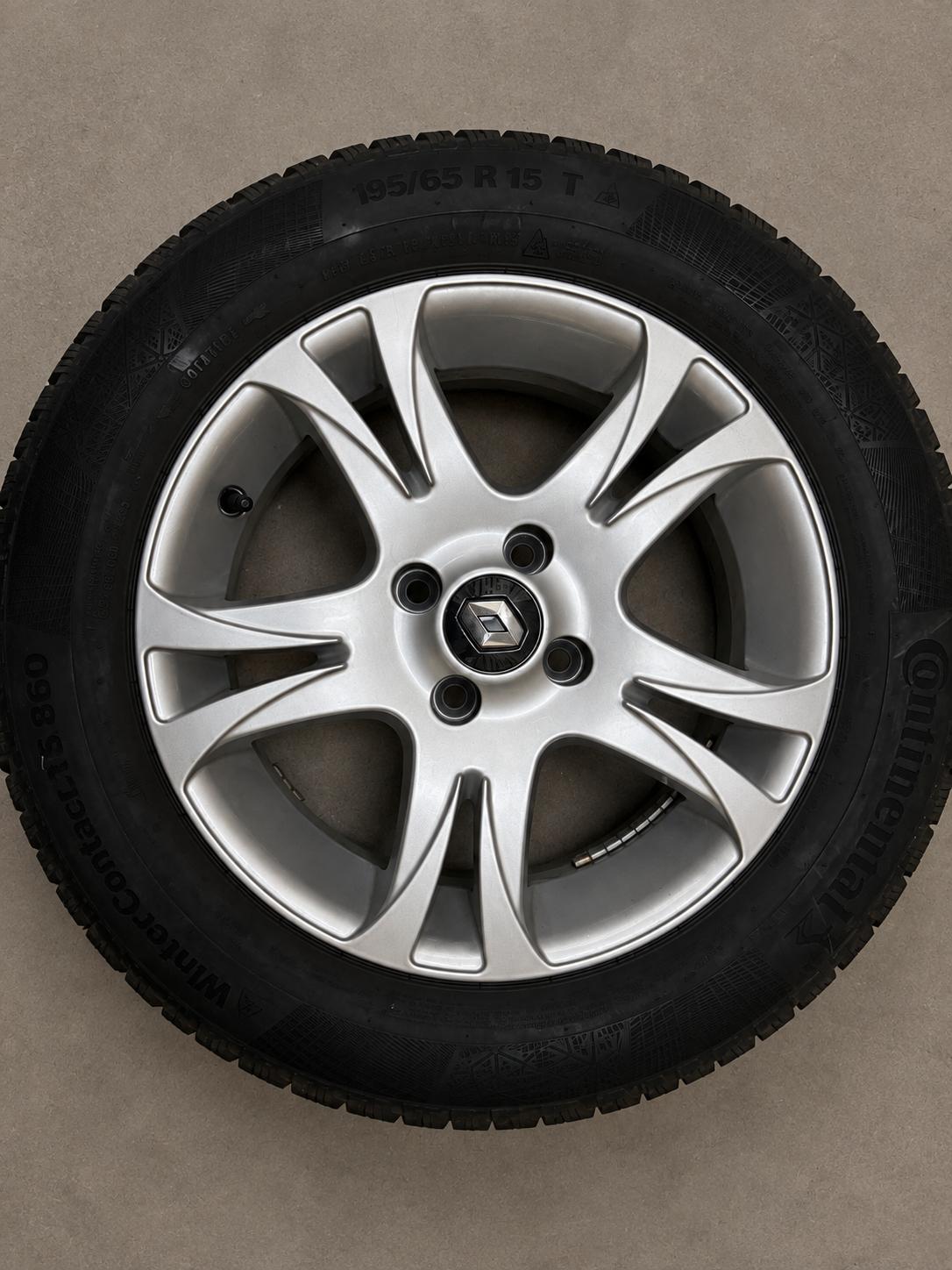 RENAULT Clio 1.2 16V T Intens EDC Automat-image-12