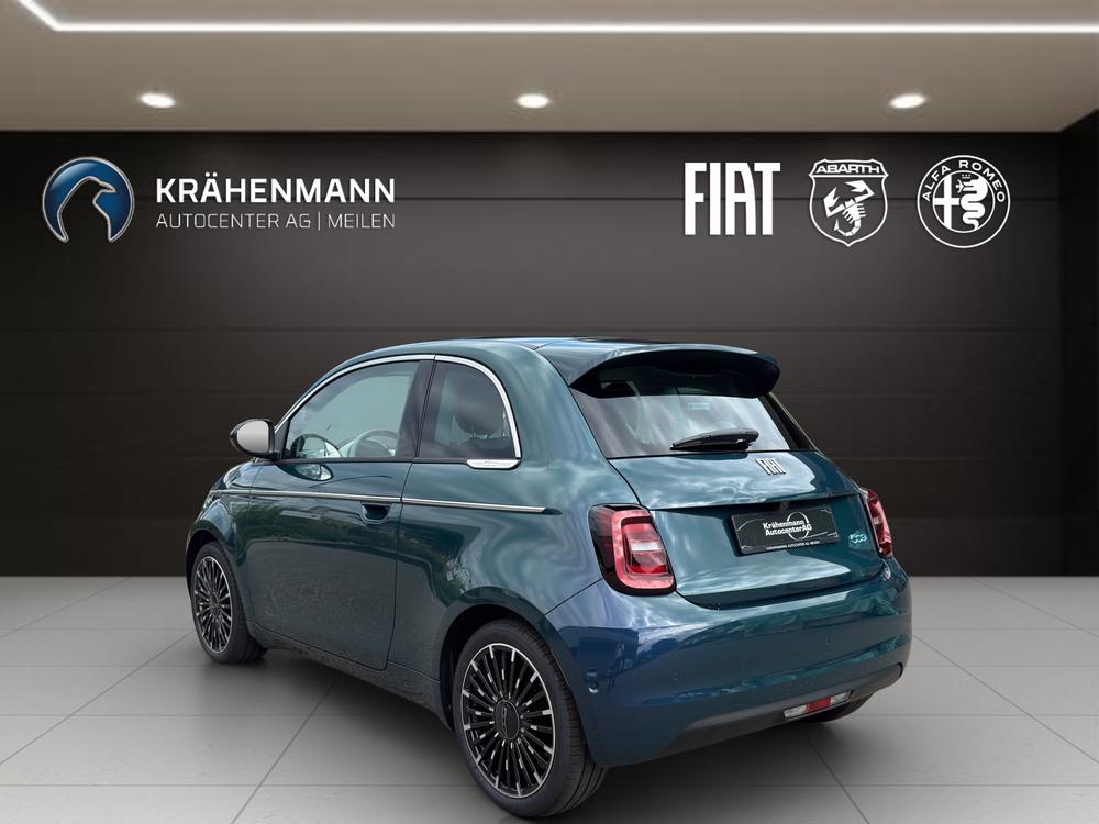 FIAT 500e La Prima-showroom-element-2