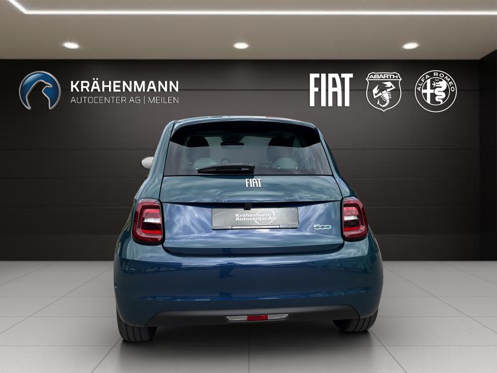 FIAT 500e La Prima-showroom-element-3