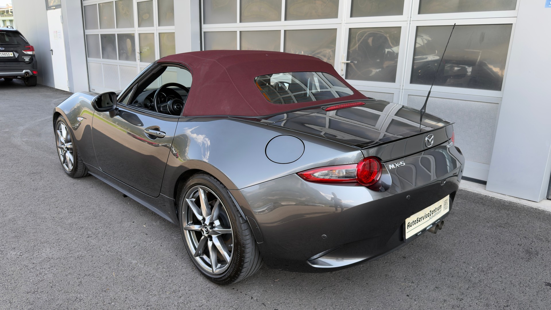 MAZDA MX-5 2.0 Million Stars-image-1