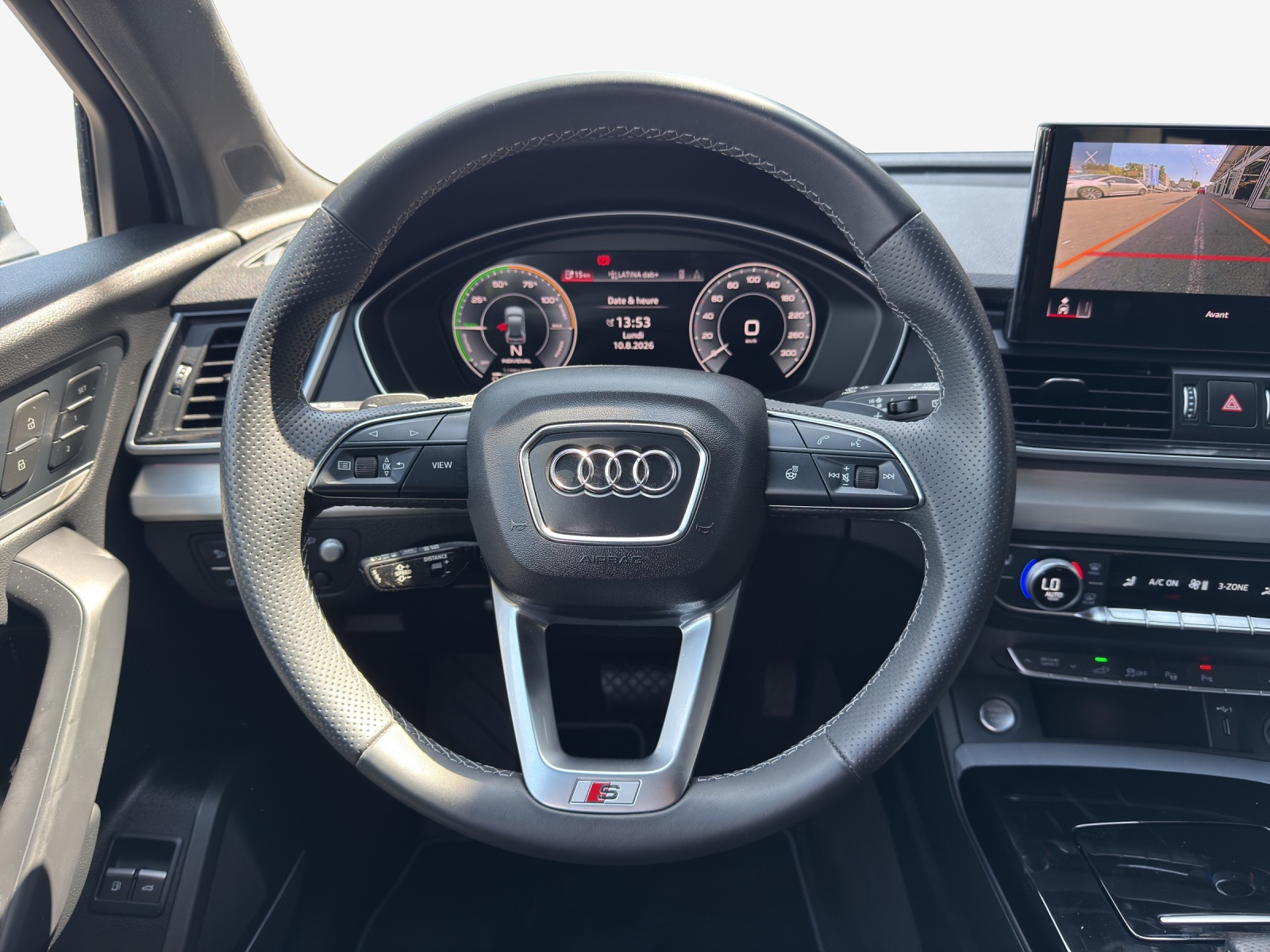 AUDI Q5 Sportback 50 TFSI e PHEV S line quattro S-tronic-image-10