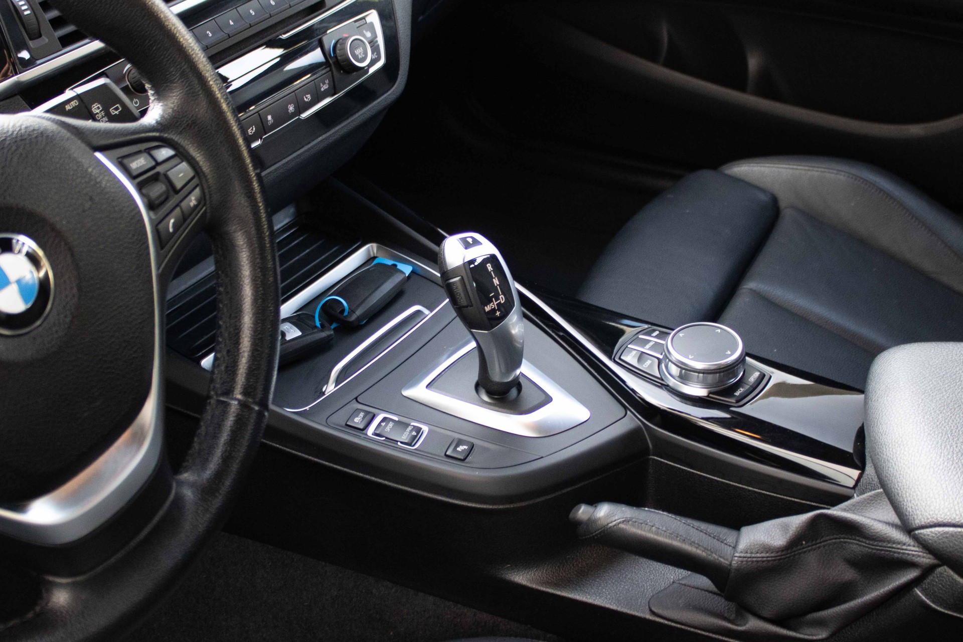 BMW 118i Steptronic AUTOMAT-image-9
