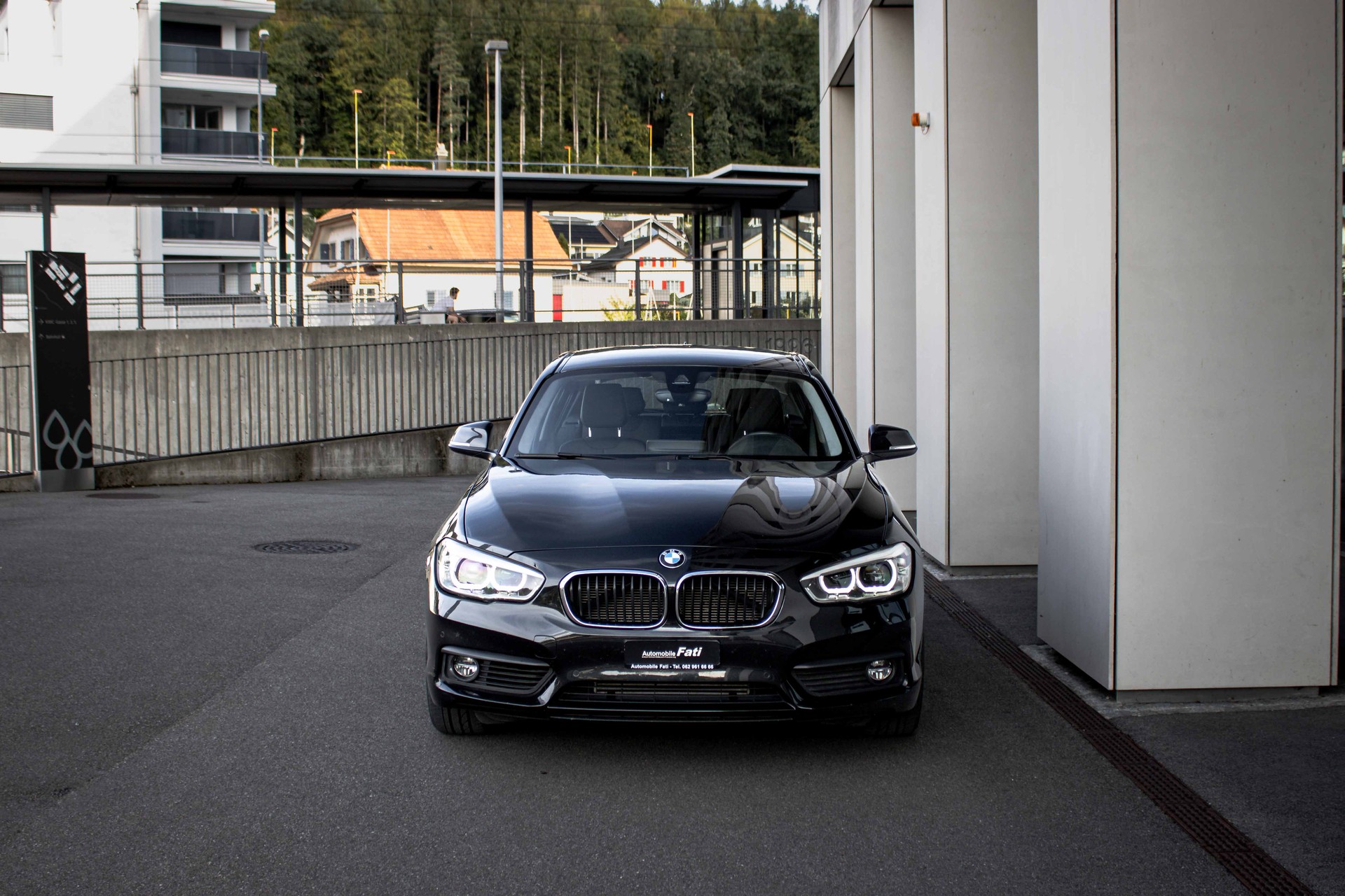 BMW 118i Steptronic AUTOMAT-showroom-element-2