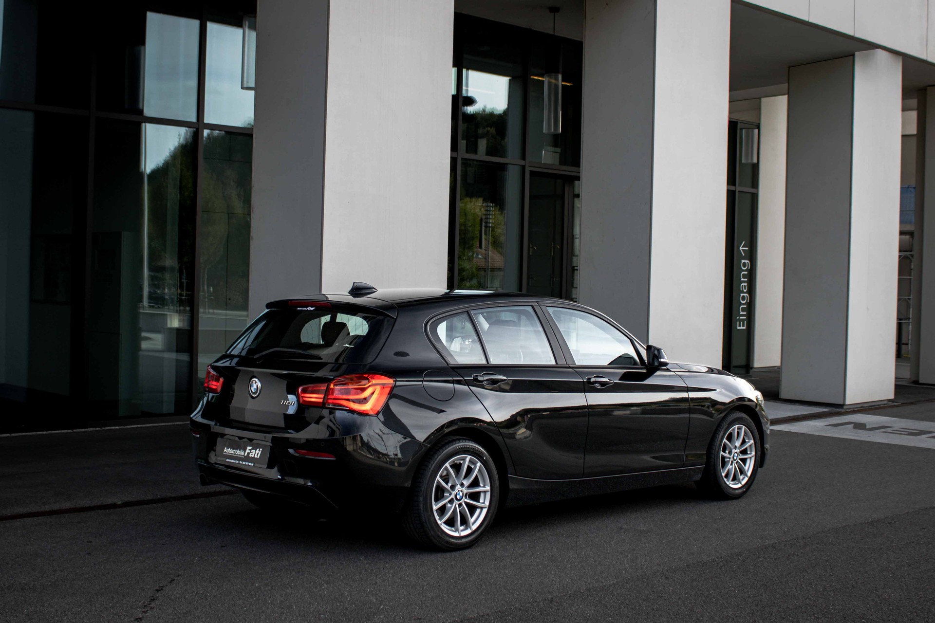 BMW 118i Steptronic AUTOMAT-image-6