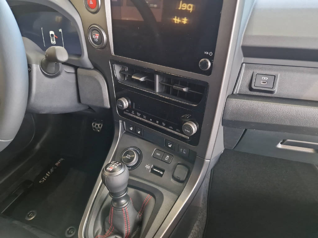 TOYOTA GR Yaris 1.6 Turbo Sport 4x4 47000/004-image-12