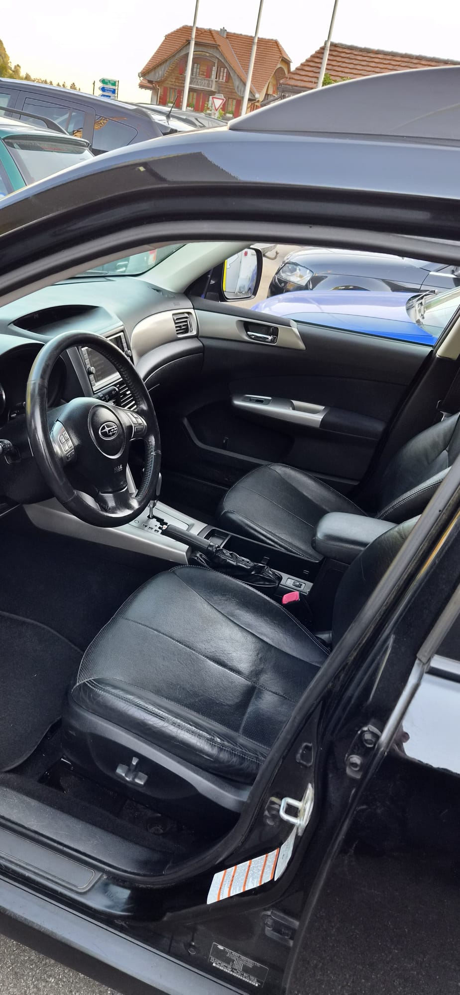 SUBARU Forester 2.5XT Comfort Automatic-showroom-element-3