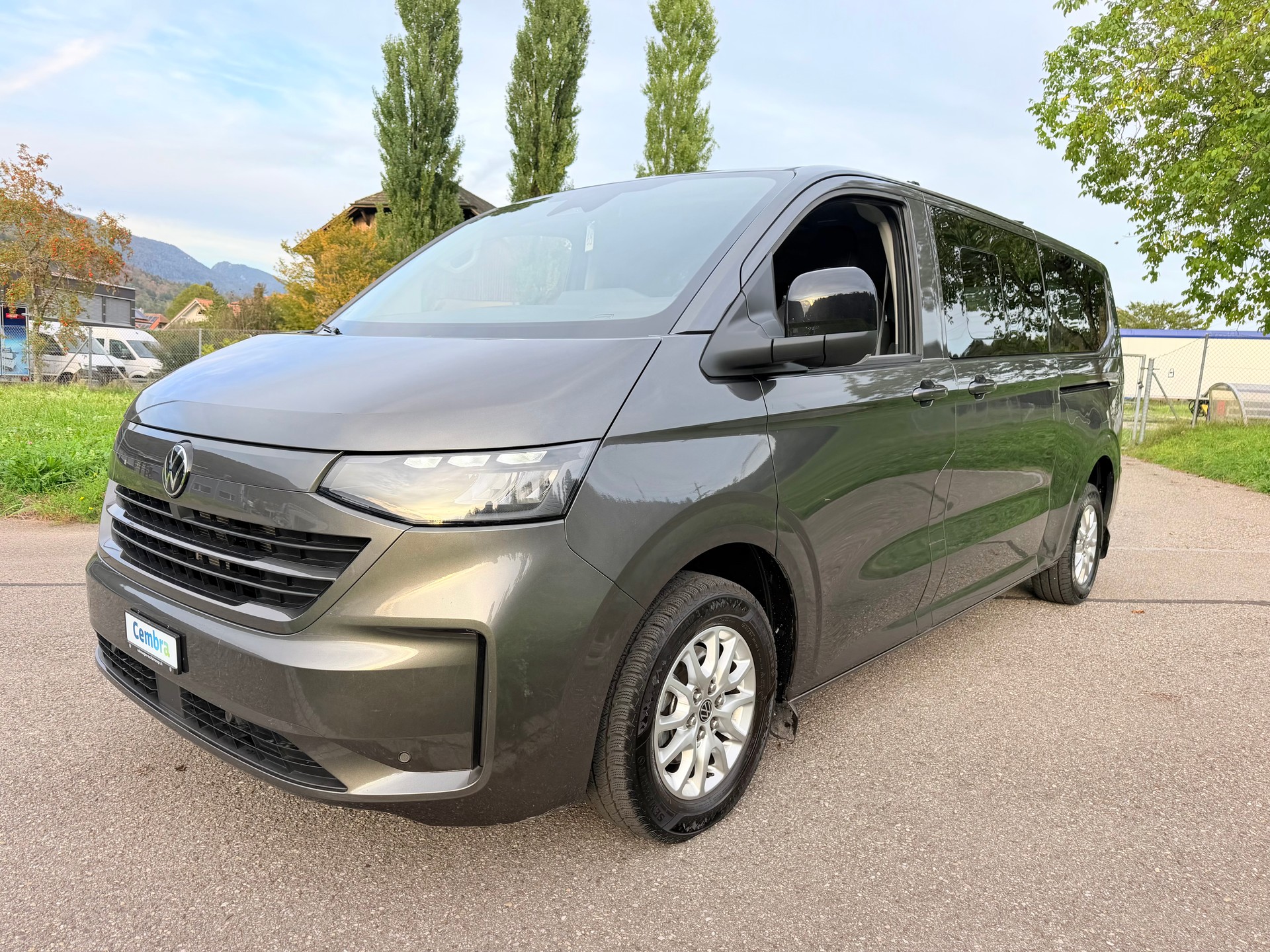 VW CARAVELLE 2.0 TDI "CH WAGEN" EXTRA LANG. LWB 4-MOTION AUTOMAT 8. MIT 9 SITZE. MIT 5 TÜREN. 3500 MM.-image-38
